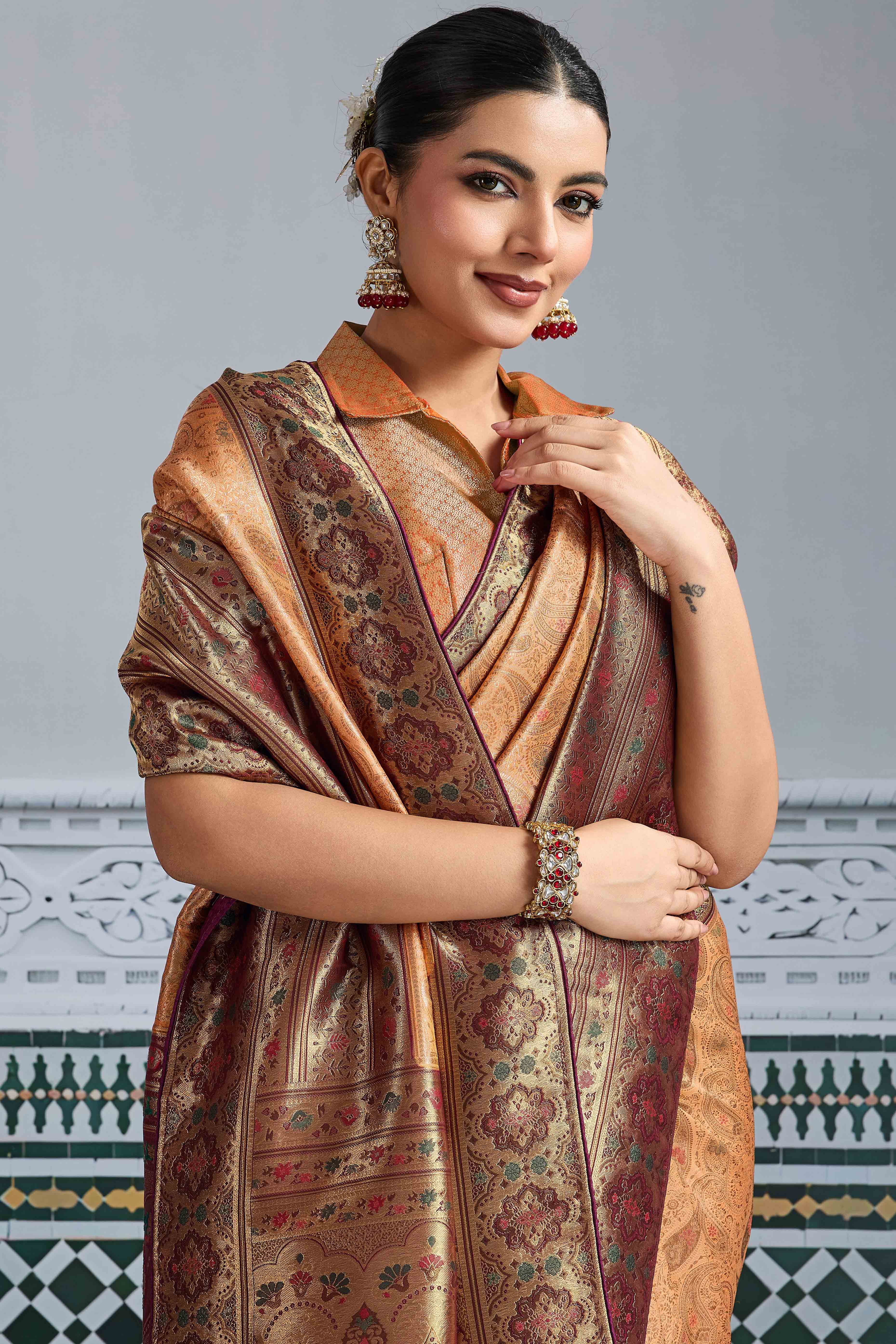 Peach Meenakari Woven Kanjivaram Silk Saree For Festive Elegance - Image 5