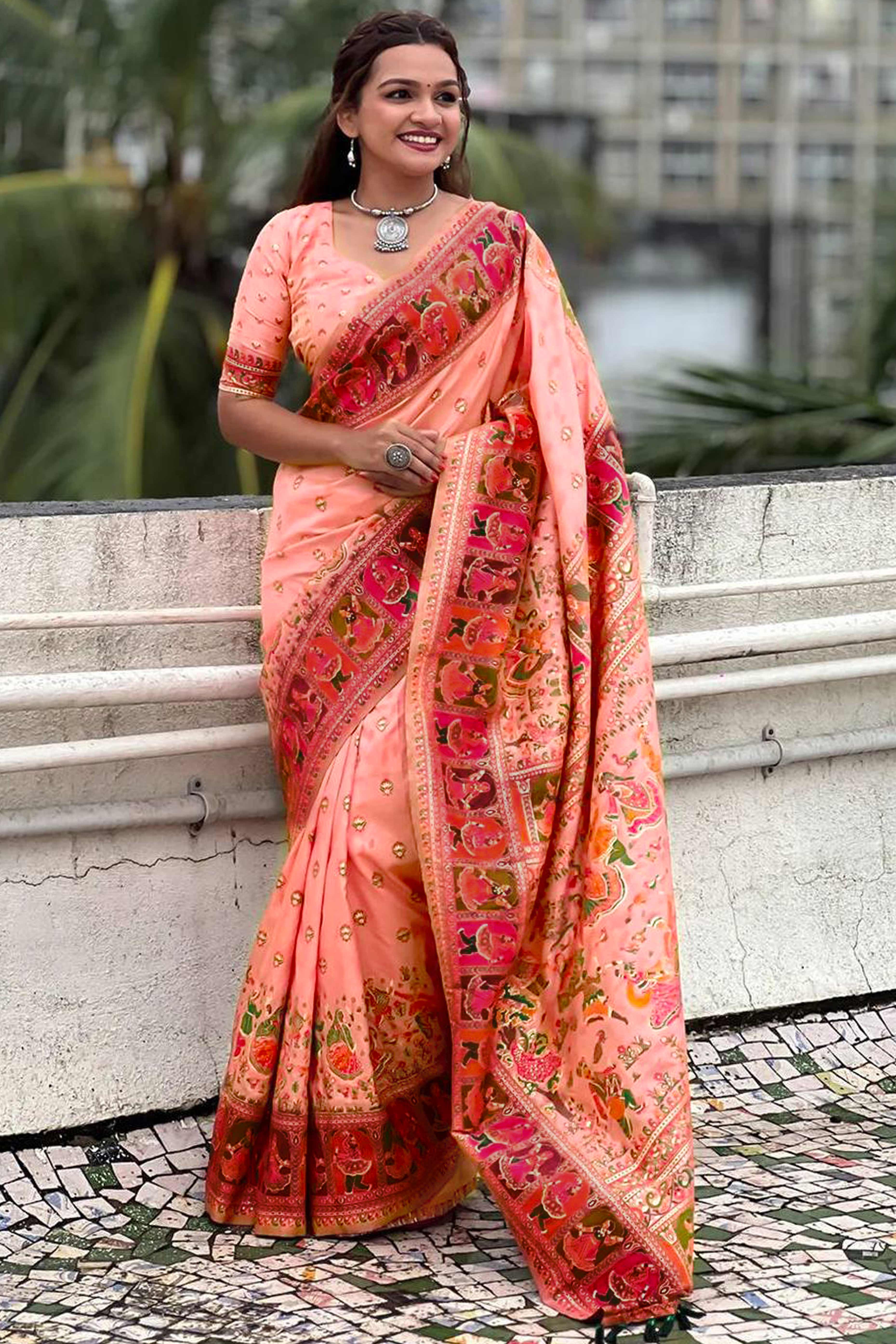 Peach Pashmina Silk Saree Enhanced with Intricate Rajwadi Zari Weaves for Festive Elegance - Image 3