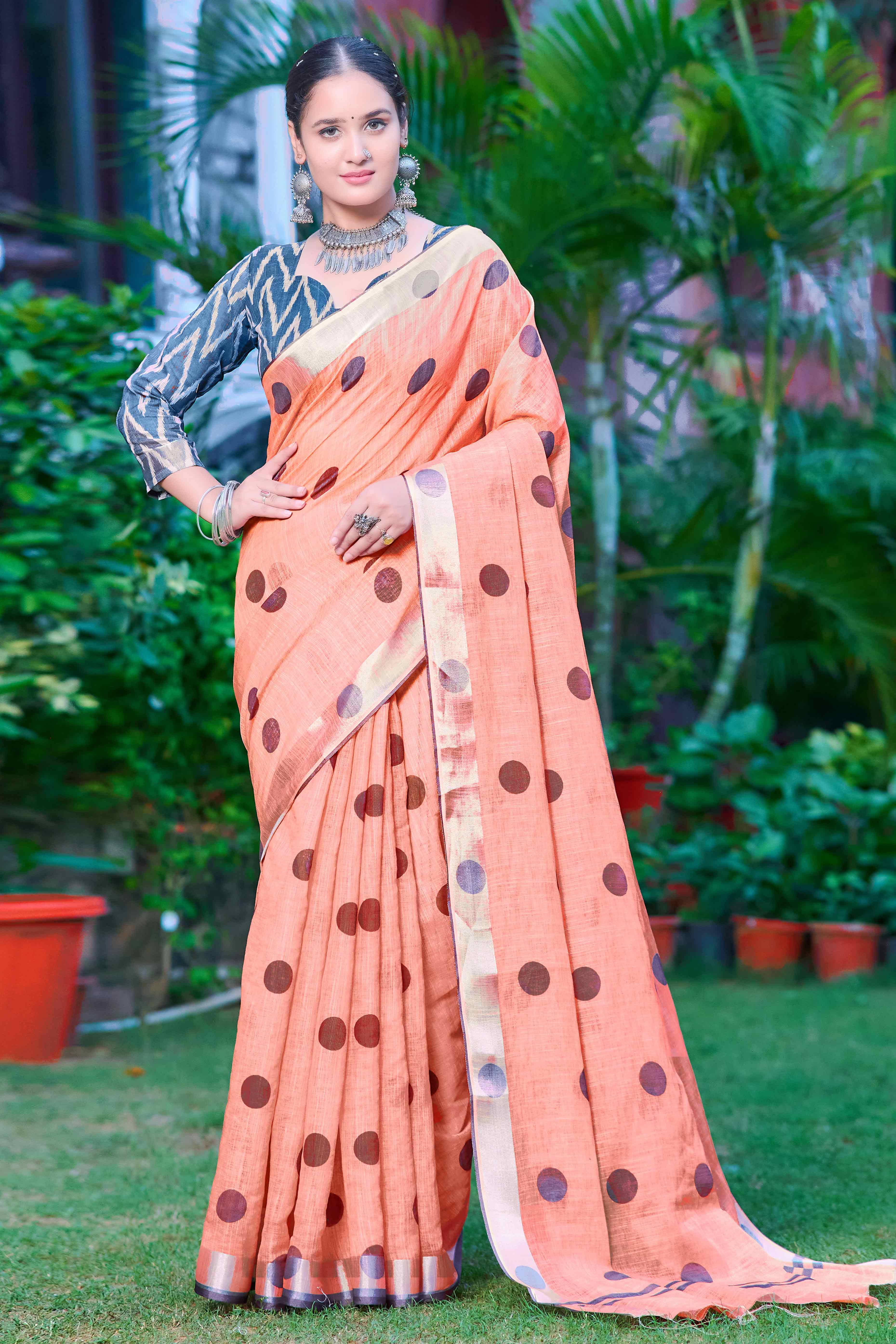 Peach Polka Dot Printed Linen Saree - Image 3