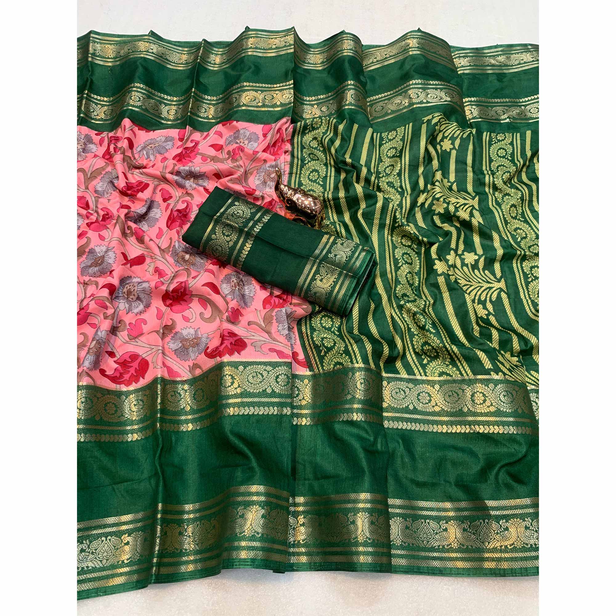 Peach Saree In Dola Silk Featuring Floral Kalamkari Print & Rich Jacquard Border - Image 3