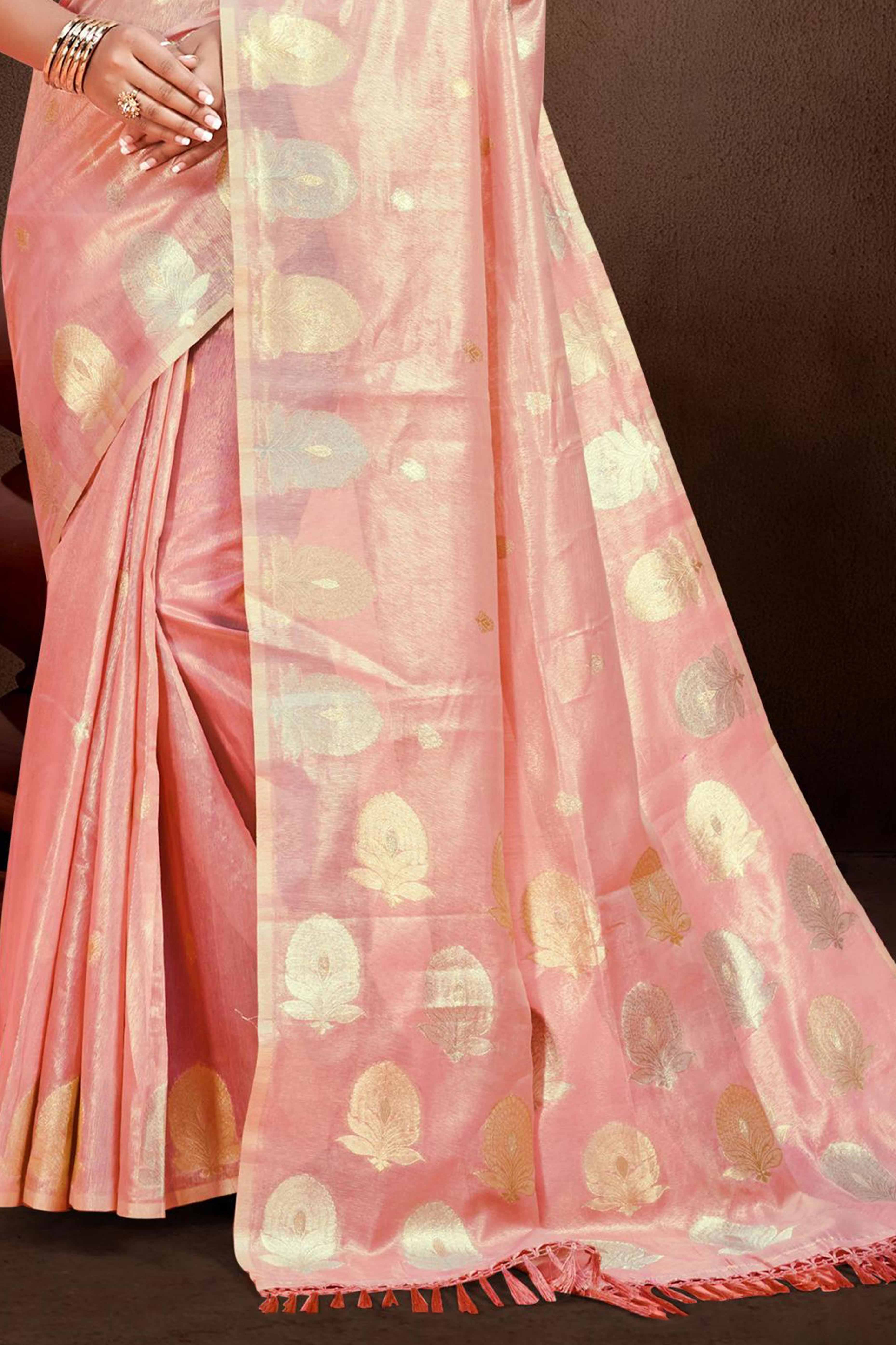 Peach Saree with Traditional Zari Detailing in Munga Kota Doria - Image 4