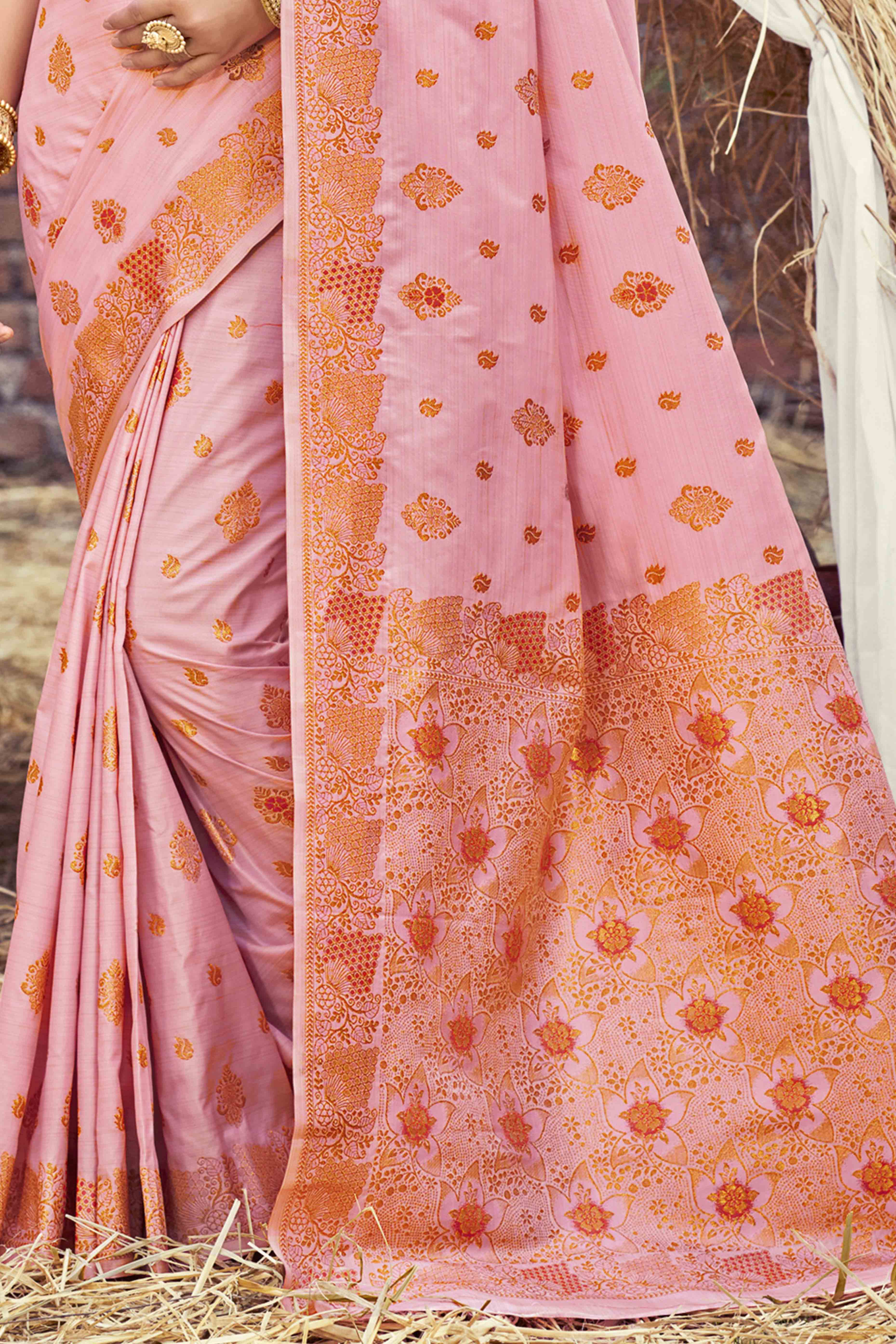 Pink Banarasi Silk Saree Adorned With Woven Zari Floral Motifs - Image 4
