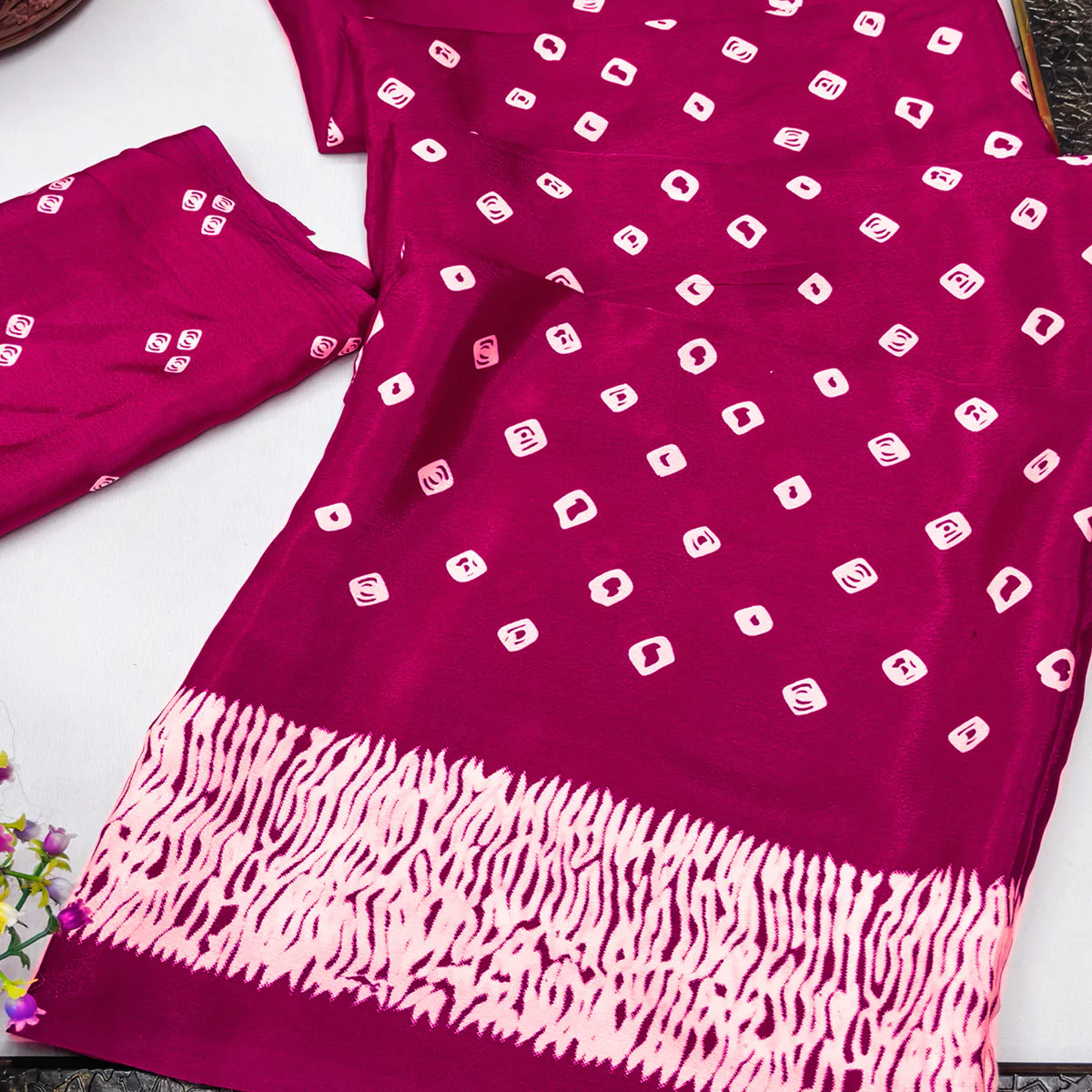 Pink Bandhani Printed Chiffon Saree With Traditional Appeal - Image 2