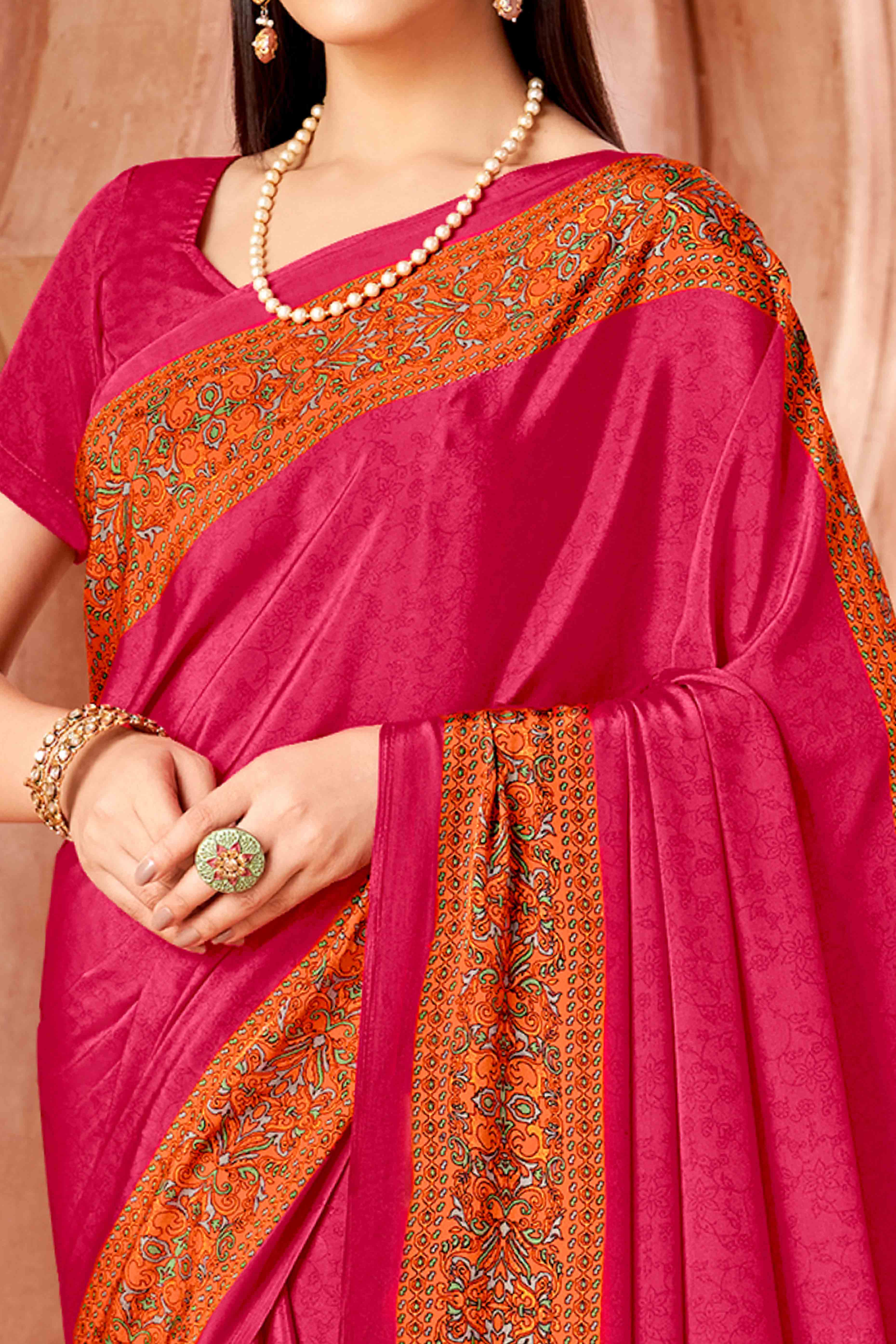 Pink Crepe Silk Saree with Elegant Floral Print Detailing - Image 2