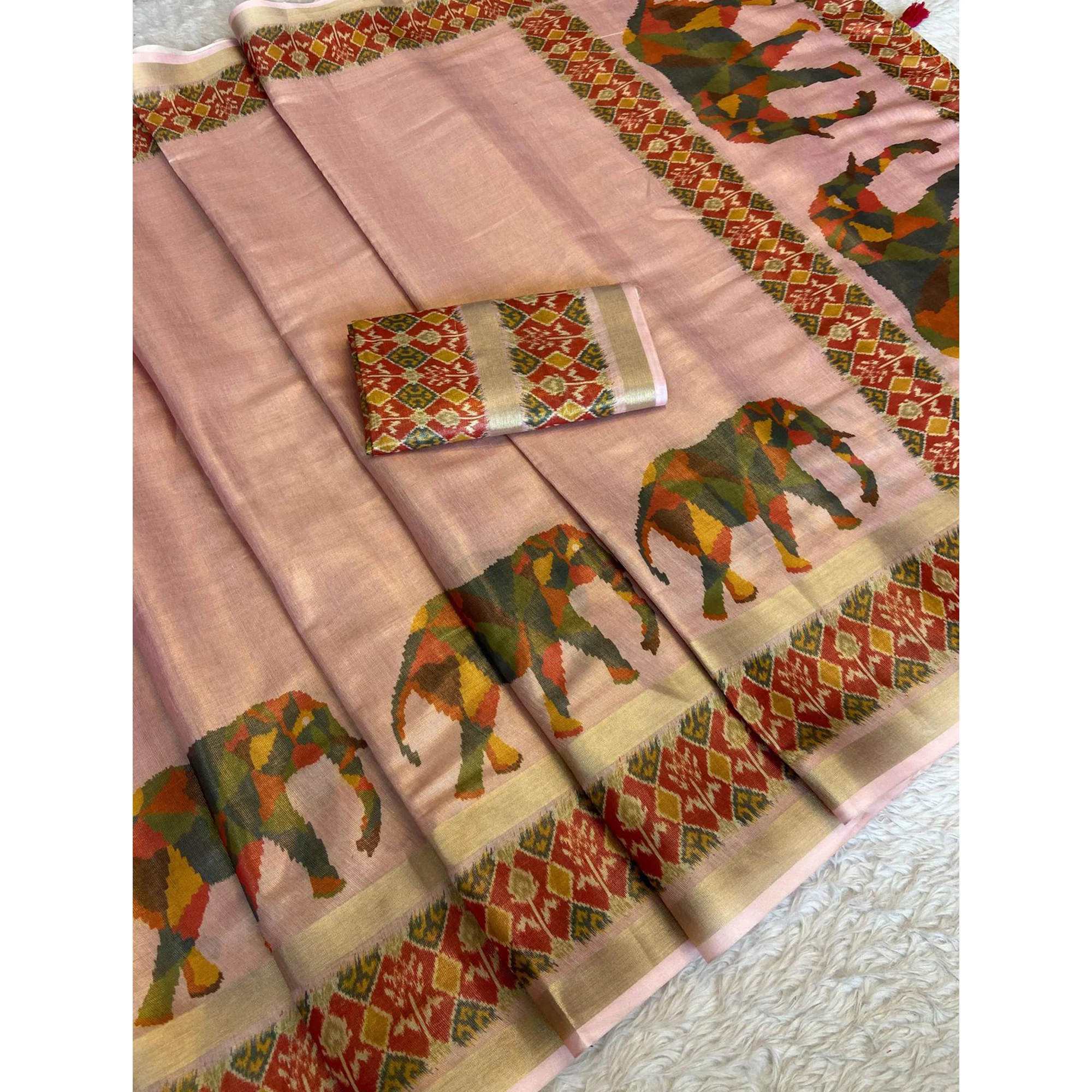 Pink Digital Print Saree in Premium Tissue Cotton Silk for Festive & Elegant Styling - Image 3
