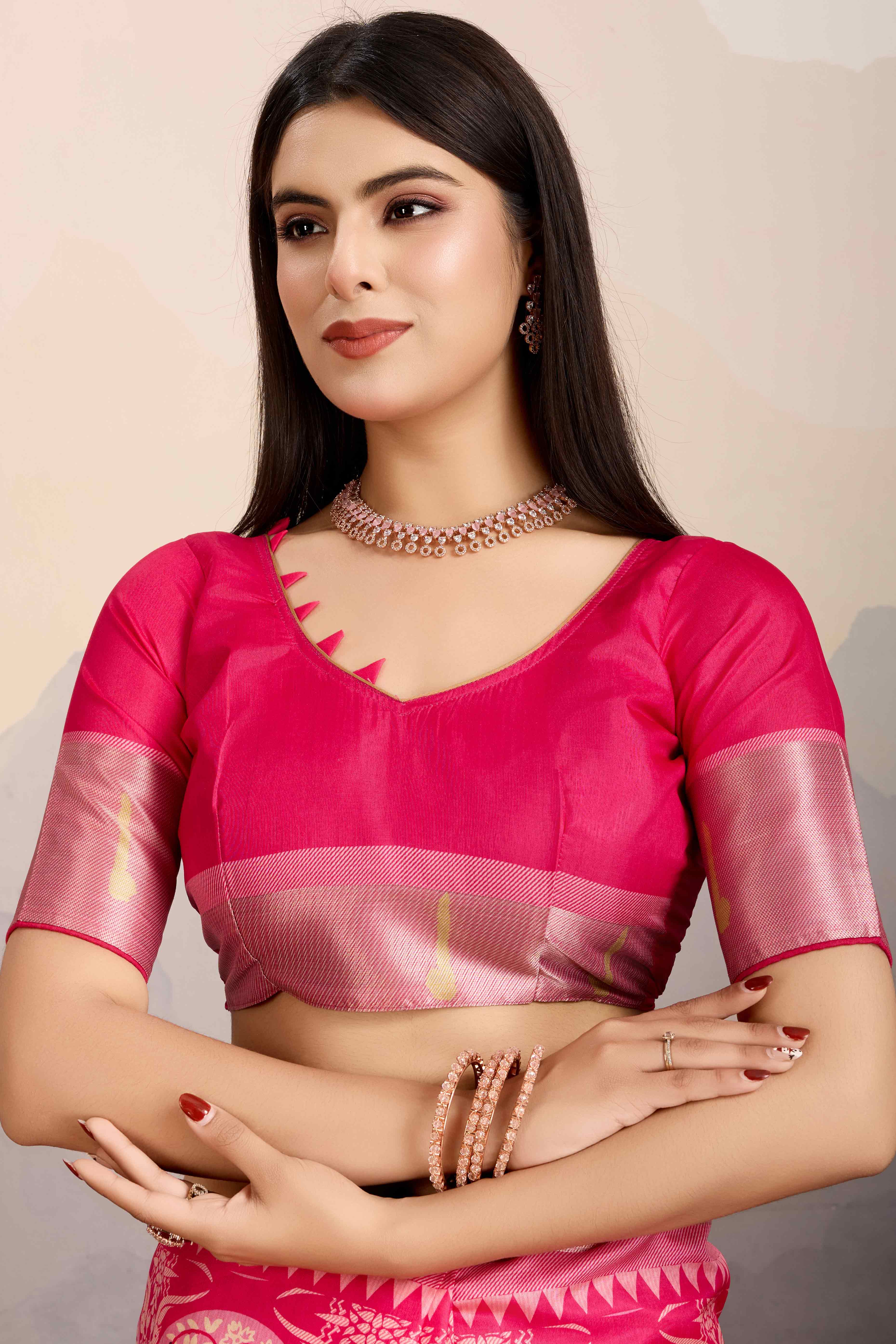 Pink Digital Printed Dola Silk Saree With Exquisite Weaving Zari Border & Opulent Pallu - Image 6
