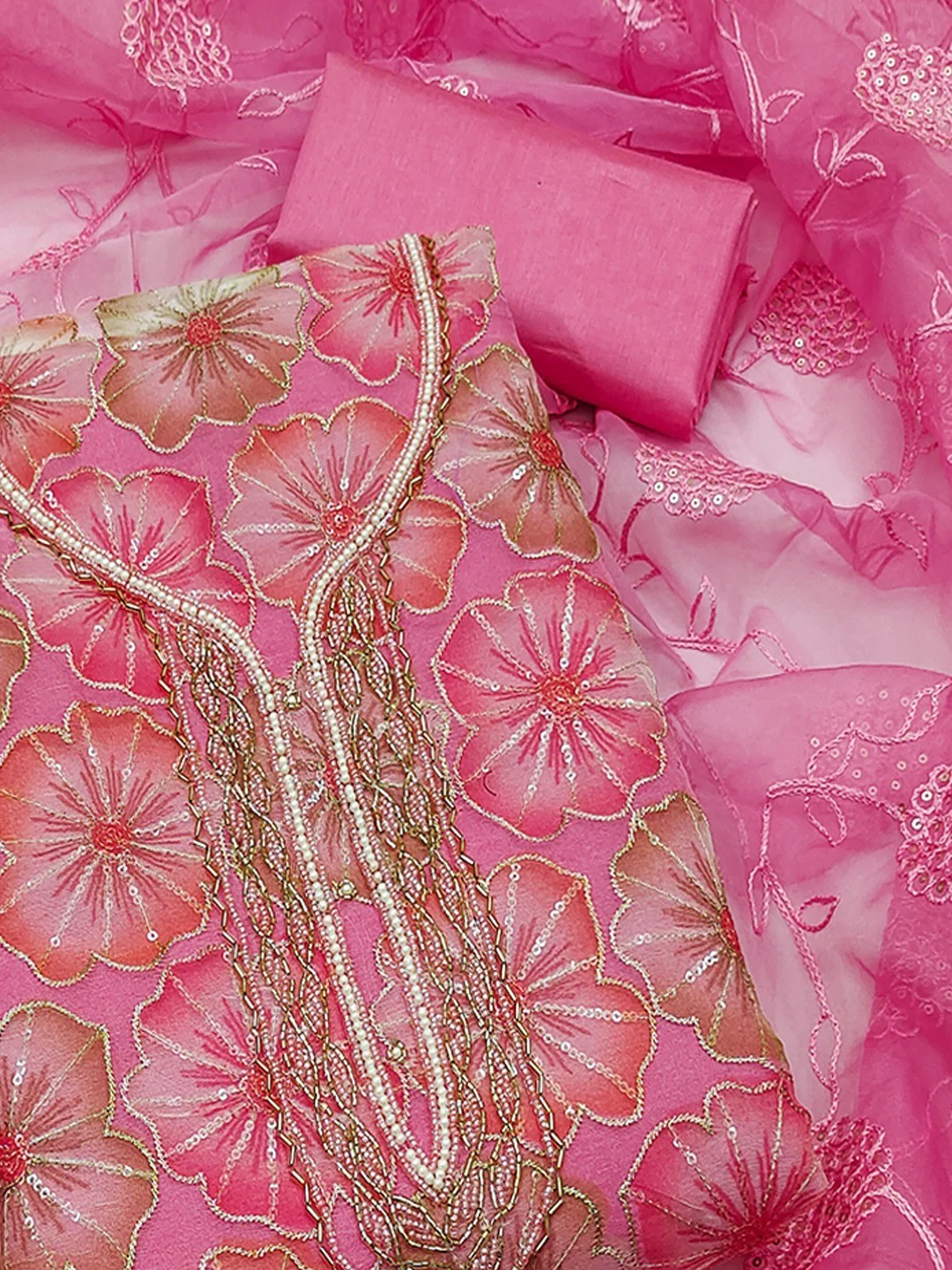 Pink Embroidered Organza Fabric Set Featuring Intricate Beads Work Detailing - Image 4