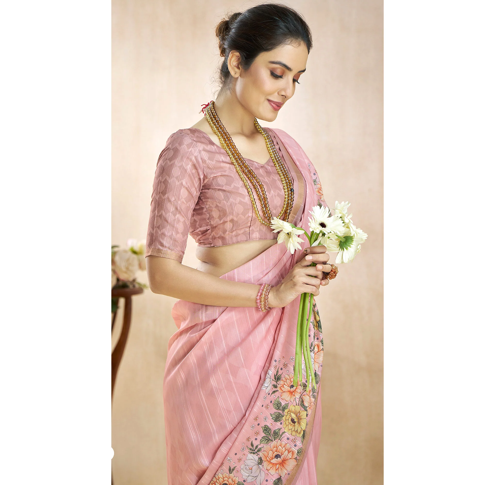 Pink Floral Digital Printed Pure Silk Saree - Image 7