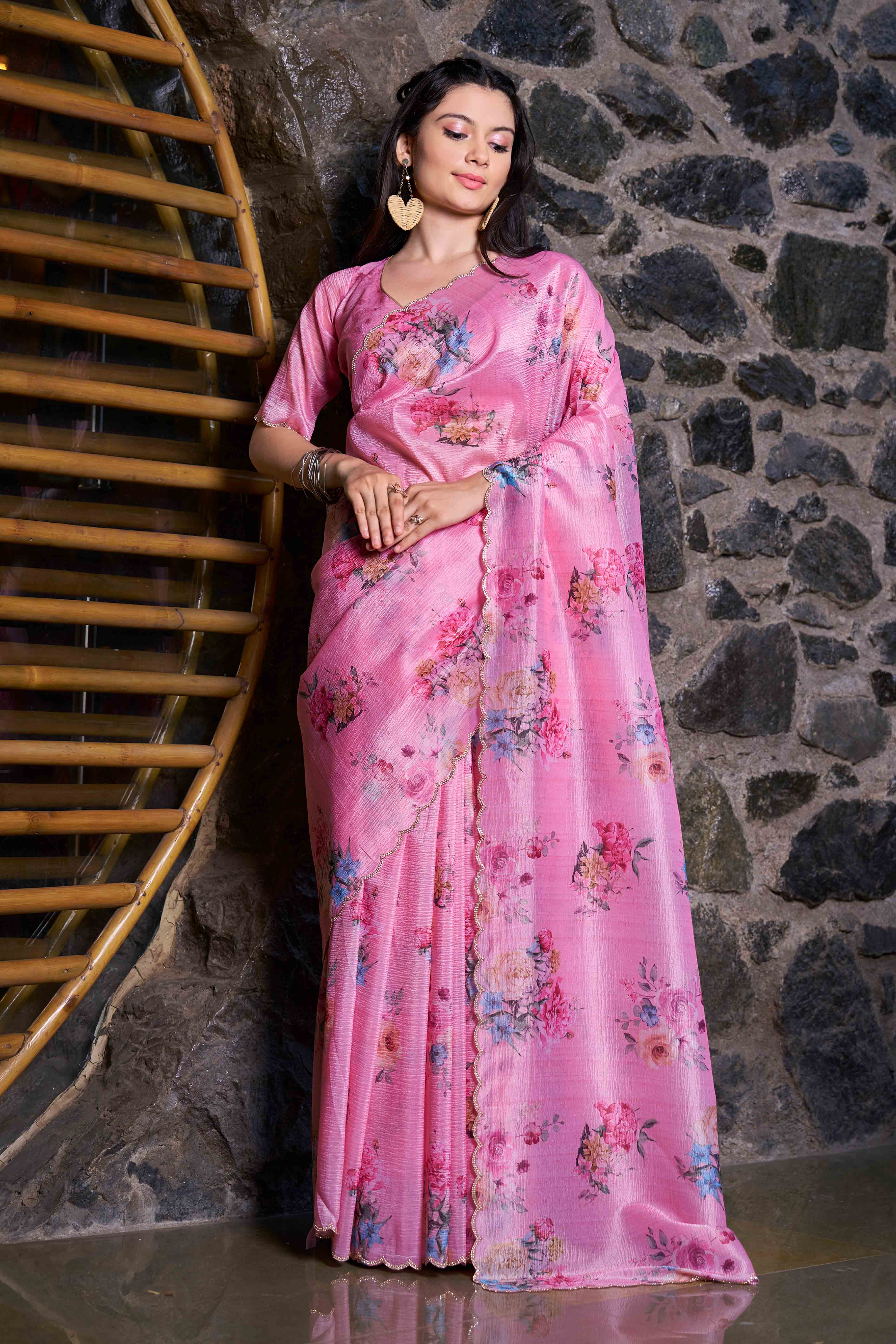 Pink Floral Printed Art Silk Saree - Image 3