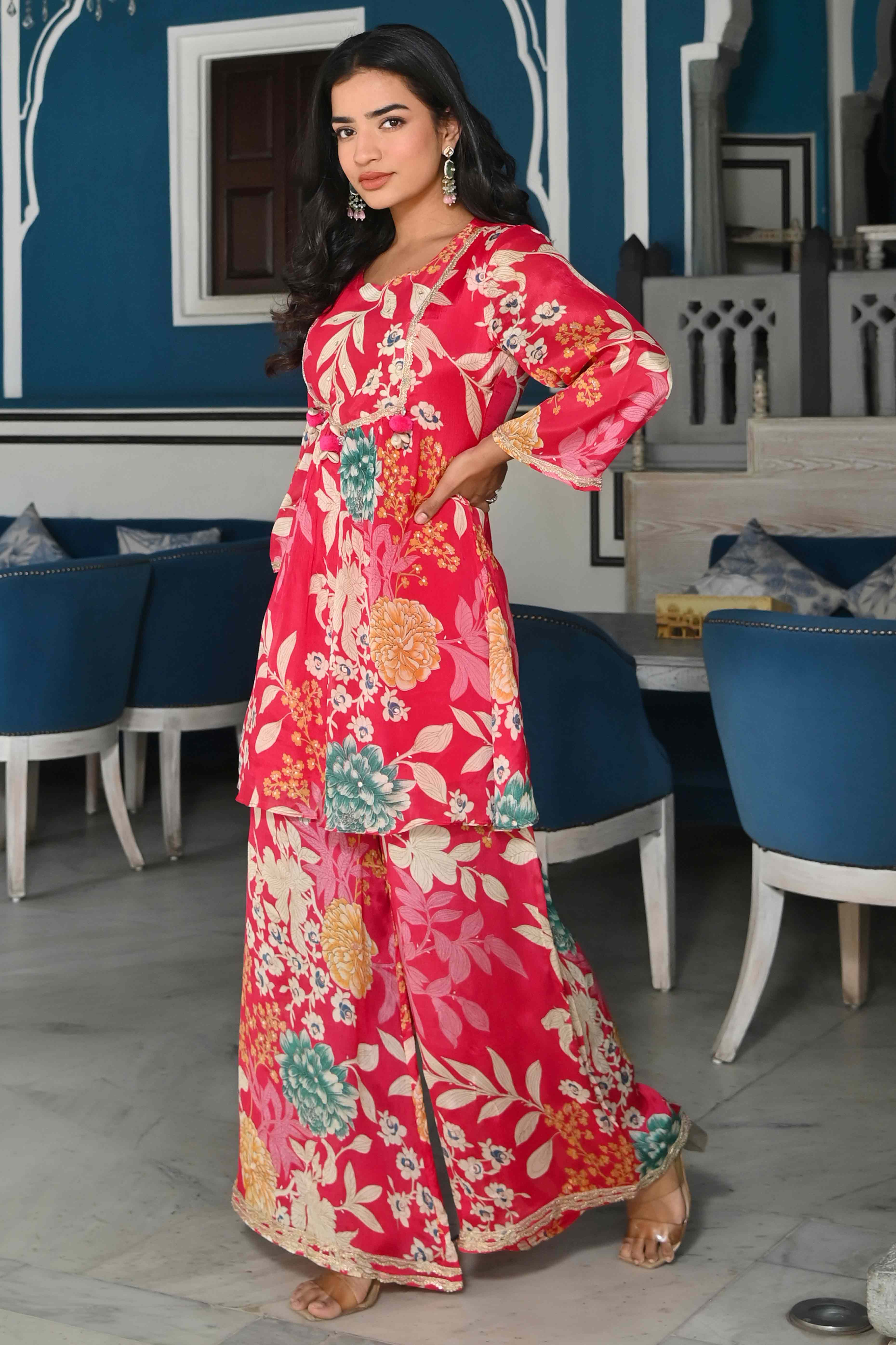 Pink Floral Printed Chinon Co-Ord Set With Shell Beads Work - Image 5