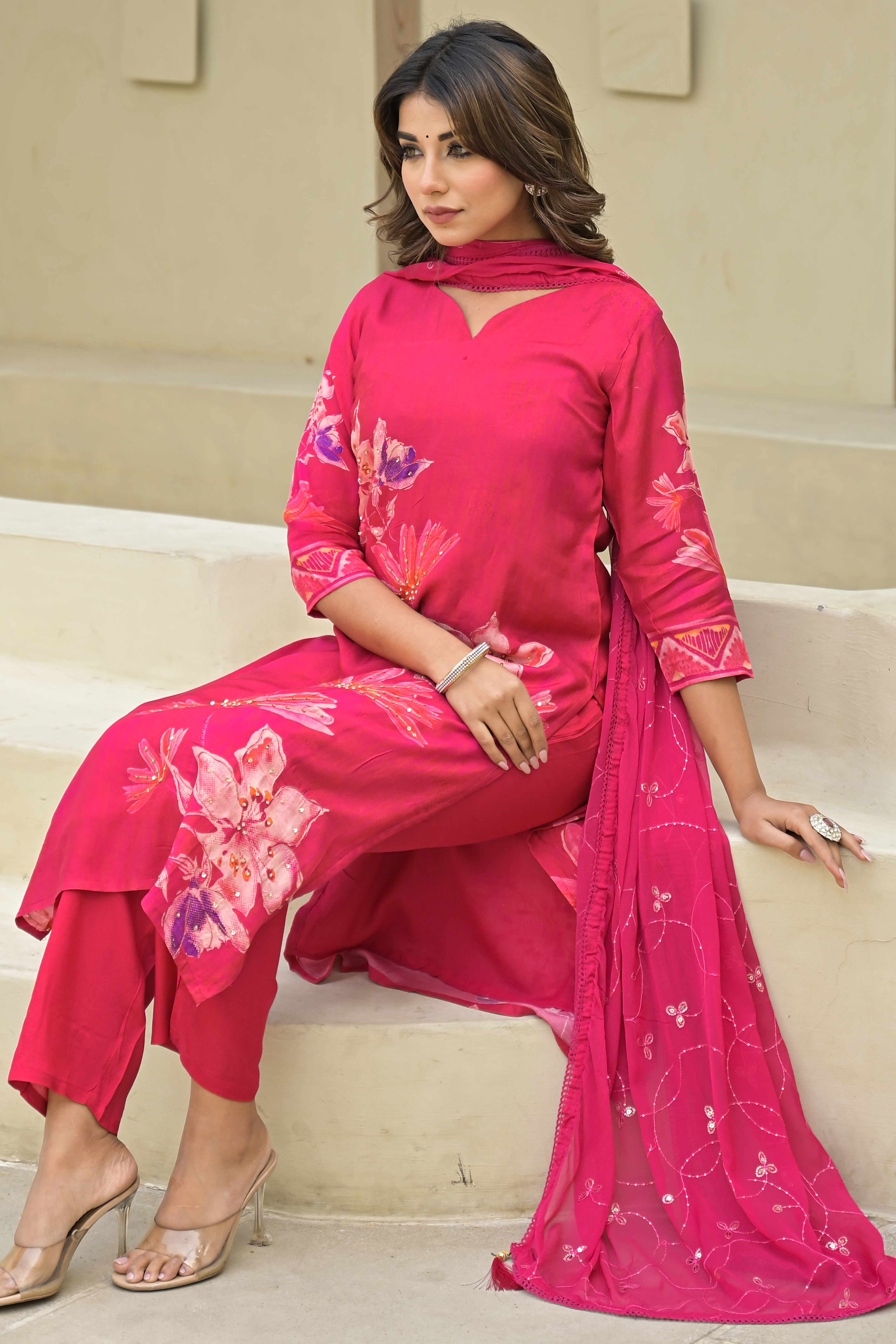 Pink Floral Printed Muslin Salwar Suit With Handwork - Image 6