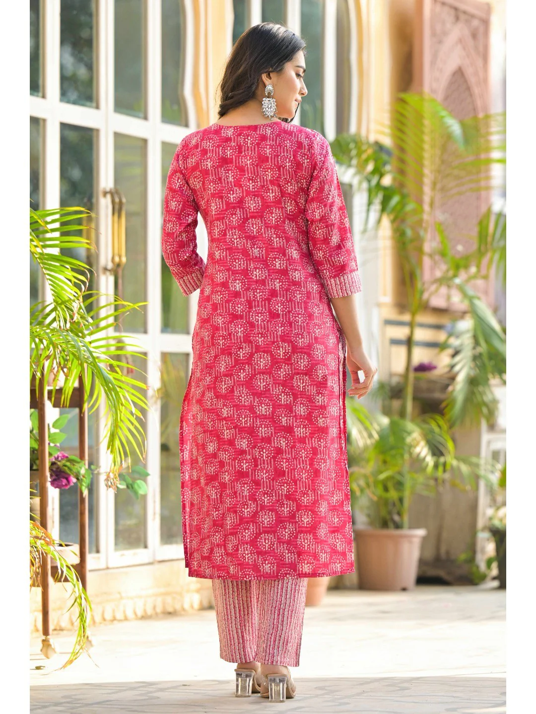 Pink Floral Printed Pure Cotton Straight Salwar Suit - Image 4