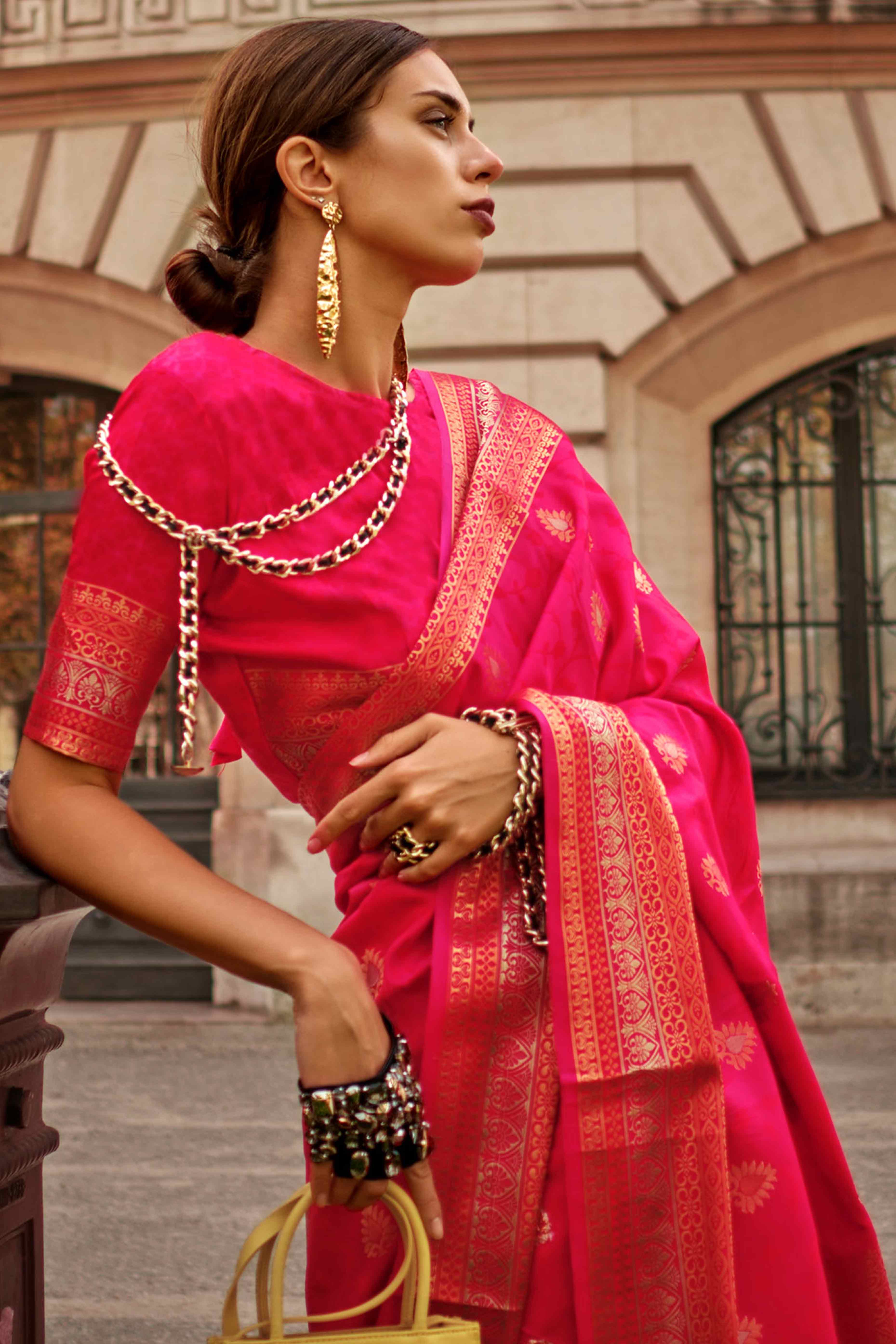Pink Floral Zari Work Woven Banarasi Silk Saree - Image 3