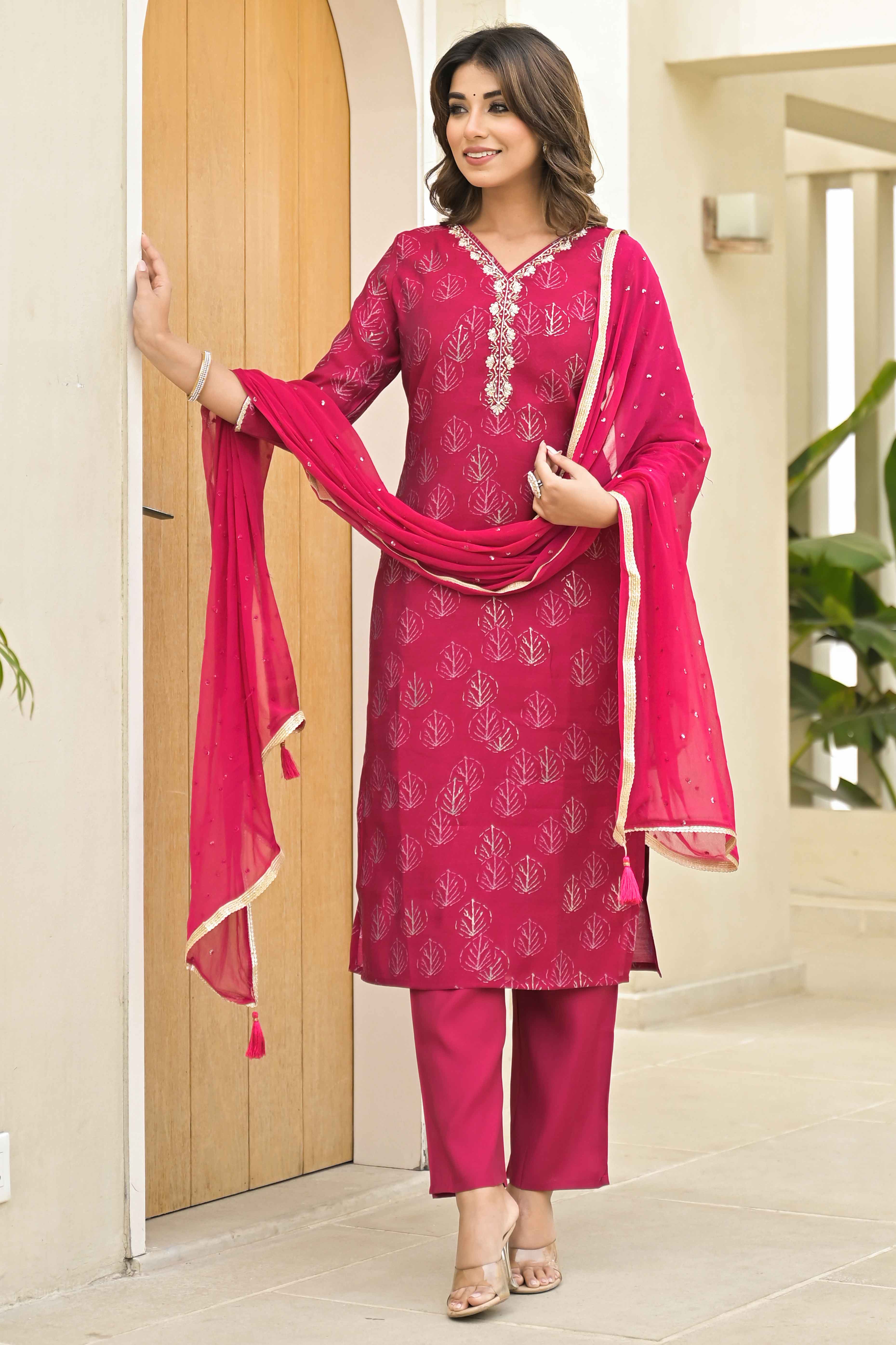 Pink Foil Printed Chanderi Straight Salwar Suit - Image 4