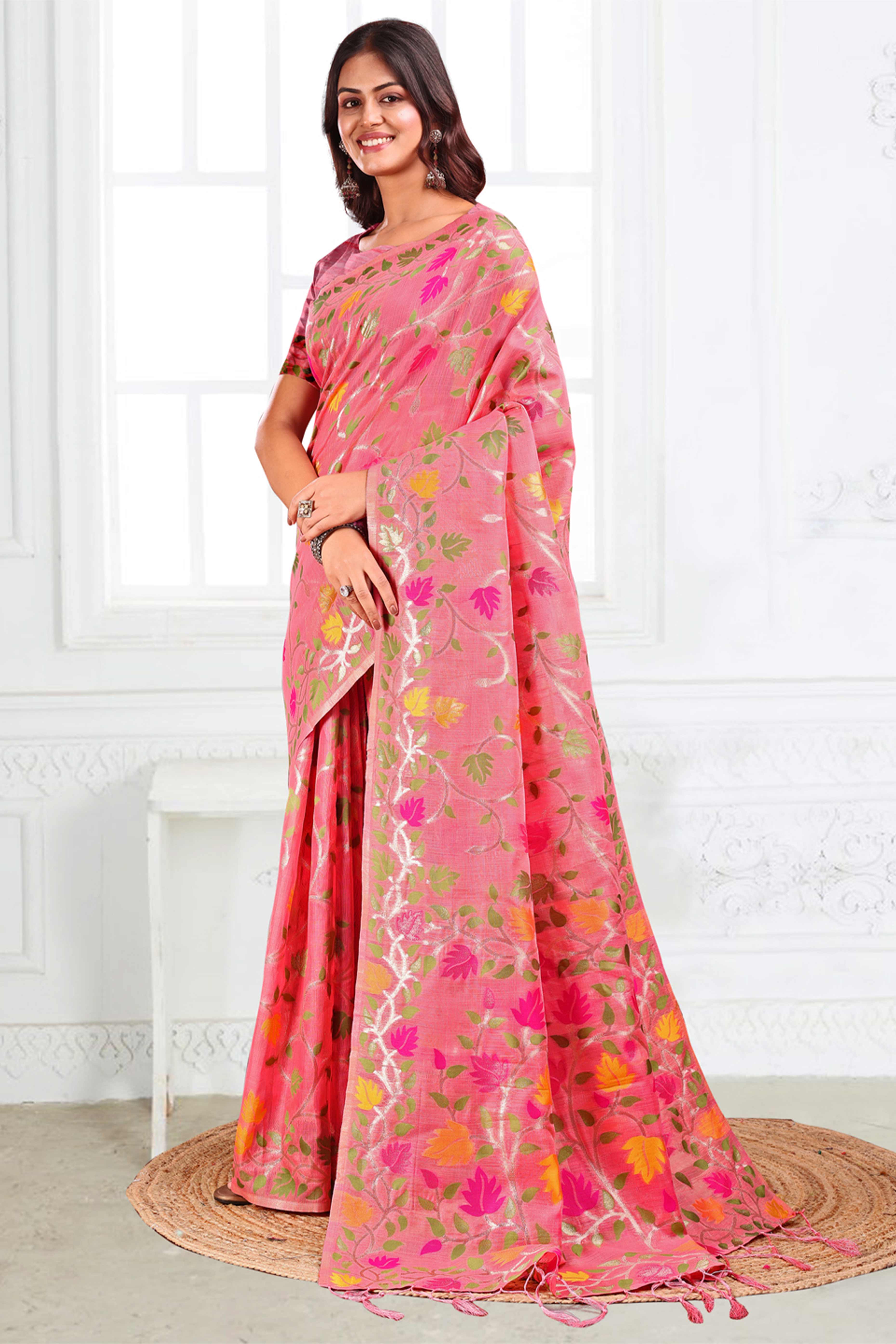 Pink Linen Cotton Silk  Saree Enhanced With Floral Zari Weaving & Tasselled Pallu Finish - Image 3