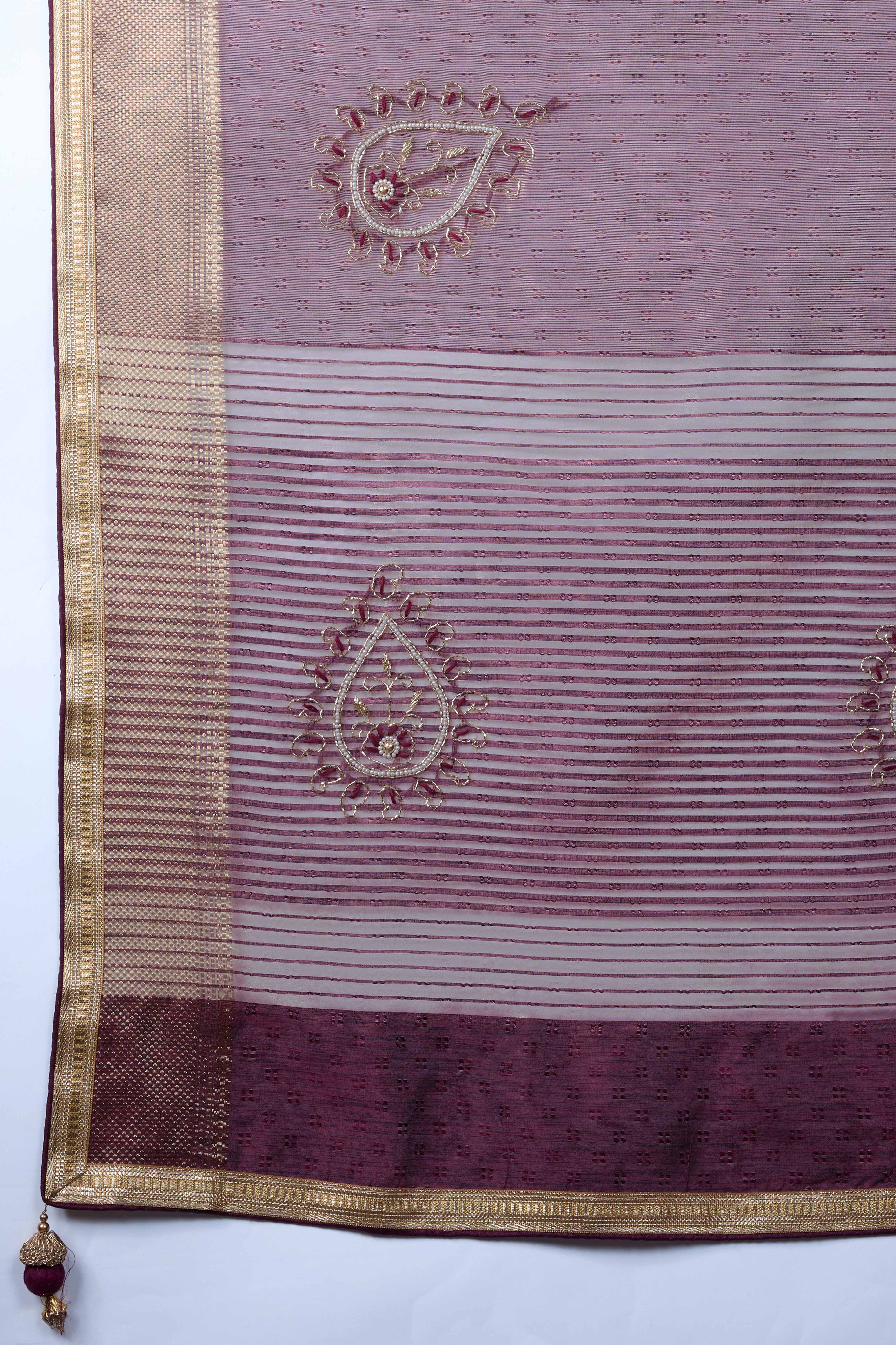 Pink Linen Tissue Saree with Hand Beads Embellishment - Image 7