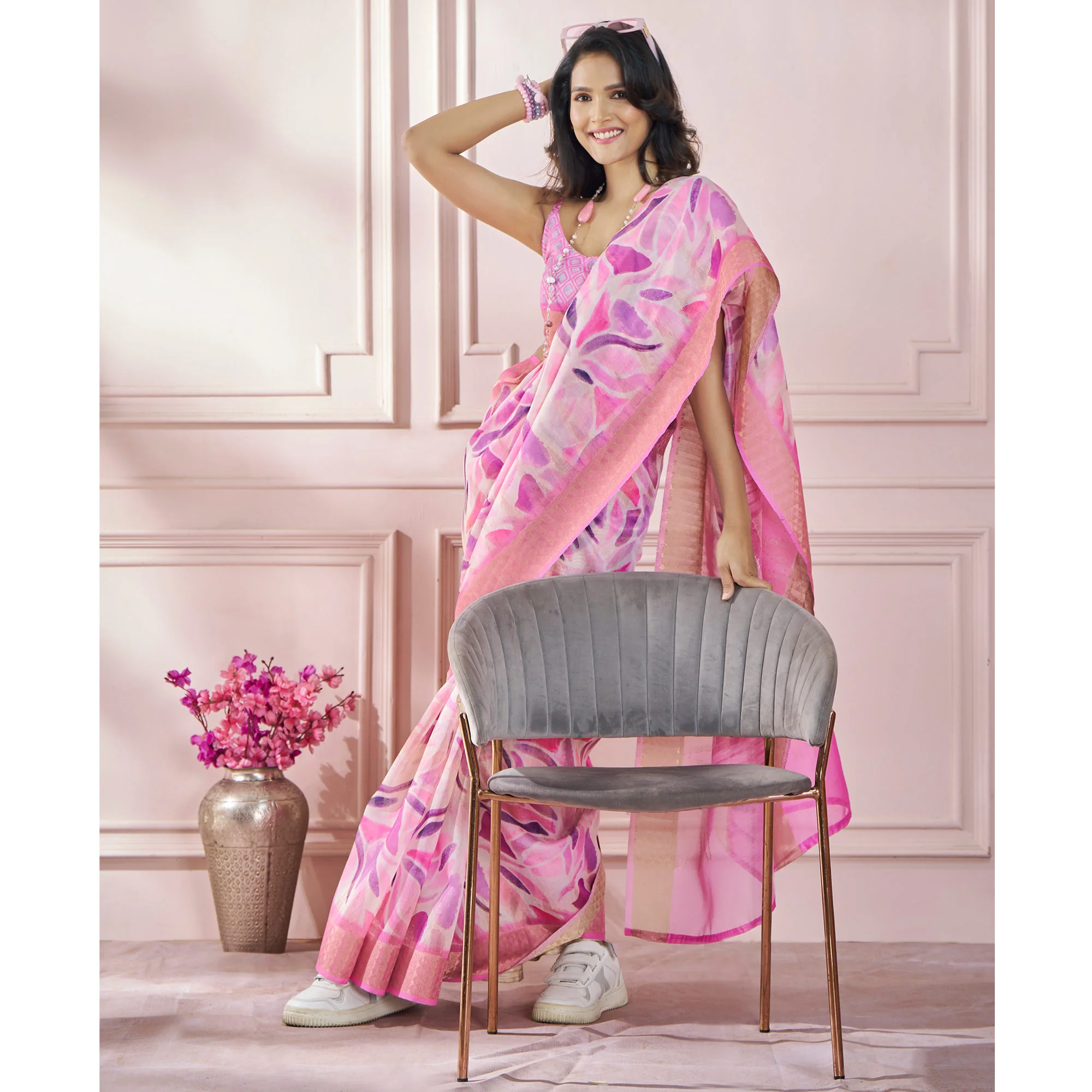 Pink Printed Woven Soft Banarasi Silk Saree - Image 3