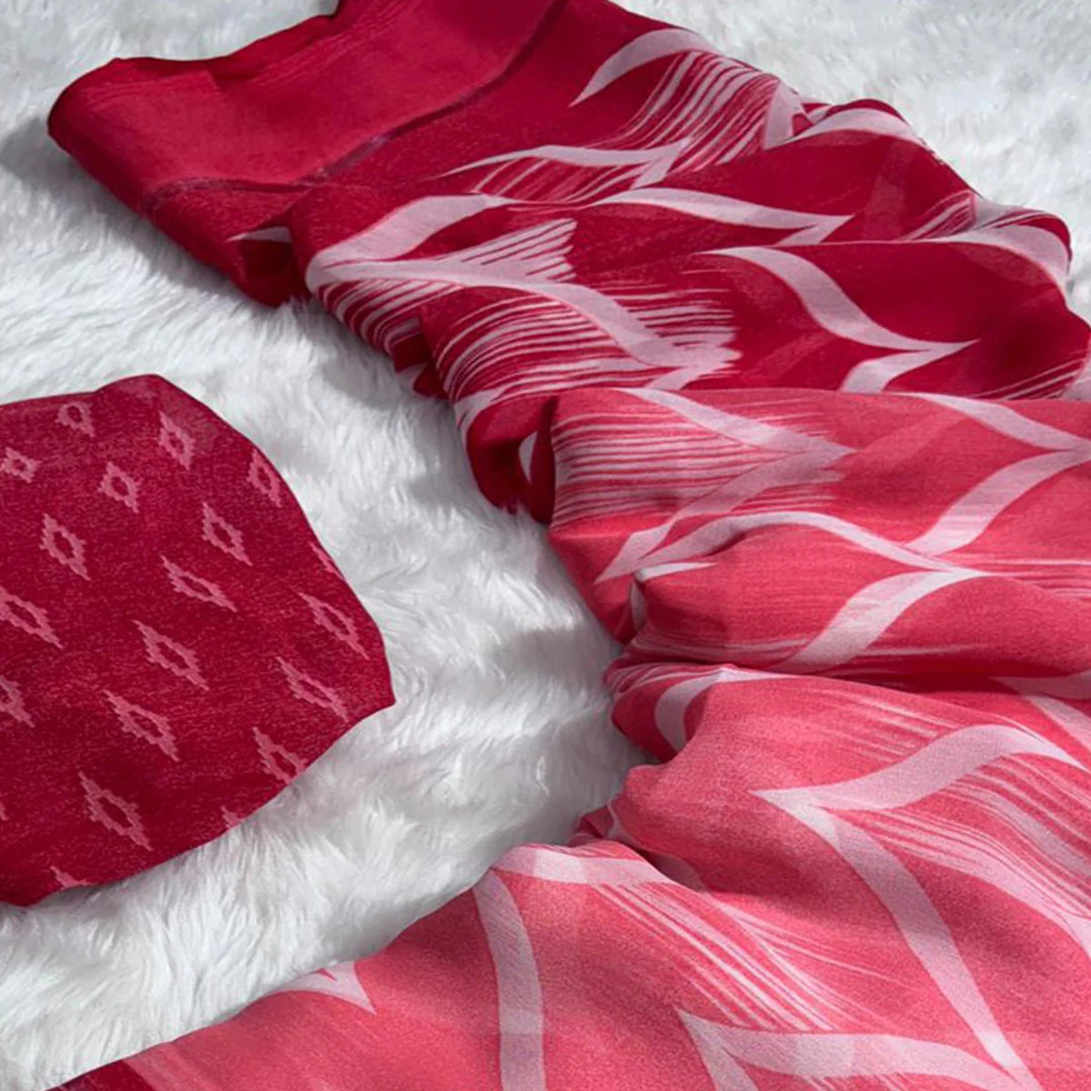 Pink Shibori Printed Chiffon Saree - Image 2