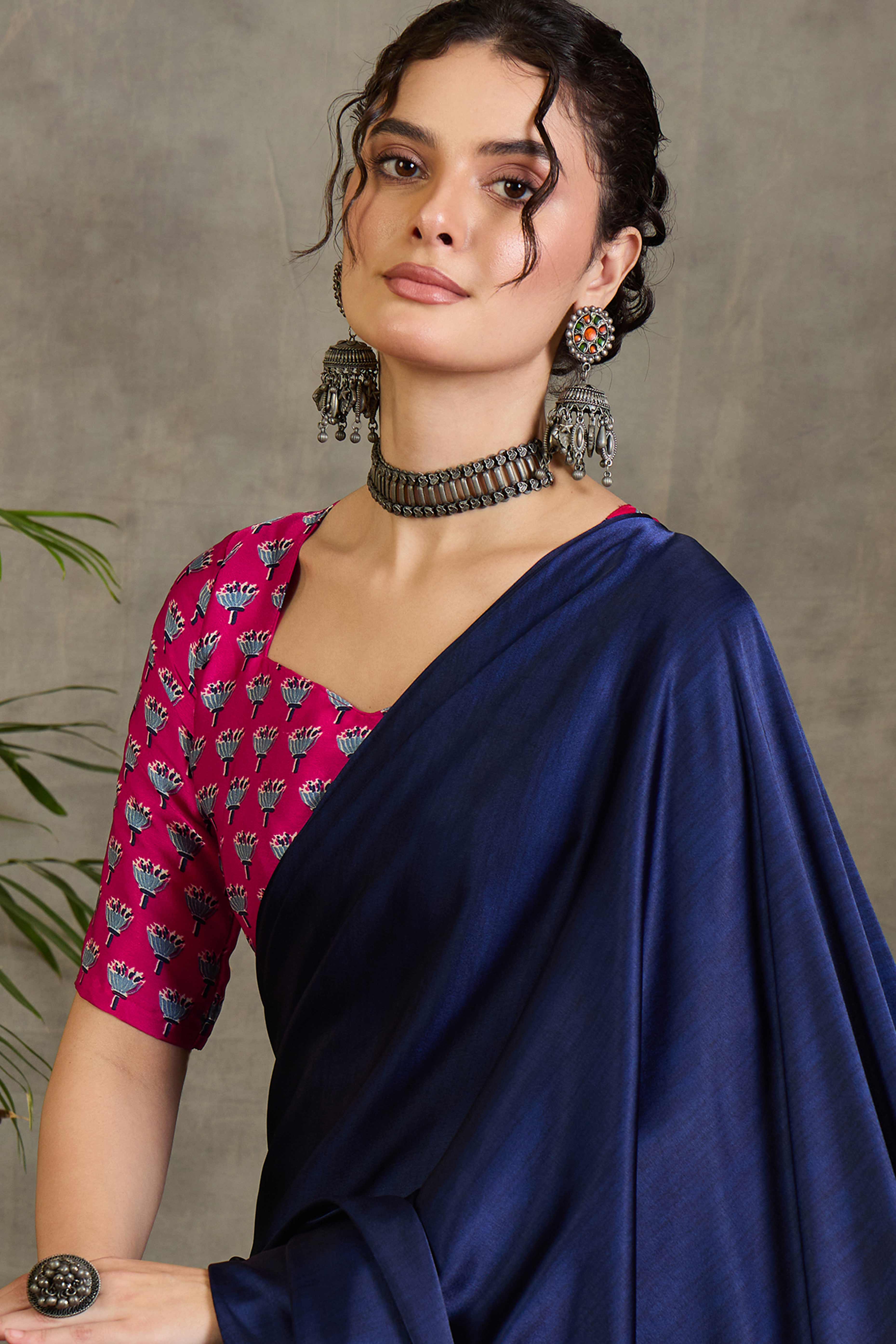 Pink Solid Modal Satin Saree Highlighted with Classic Ajrakh Pallu Design - Image 7