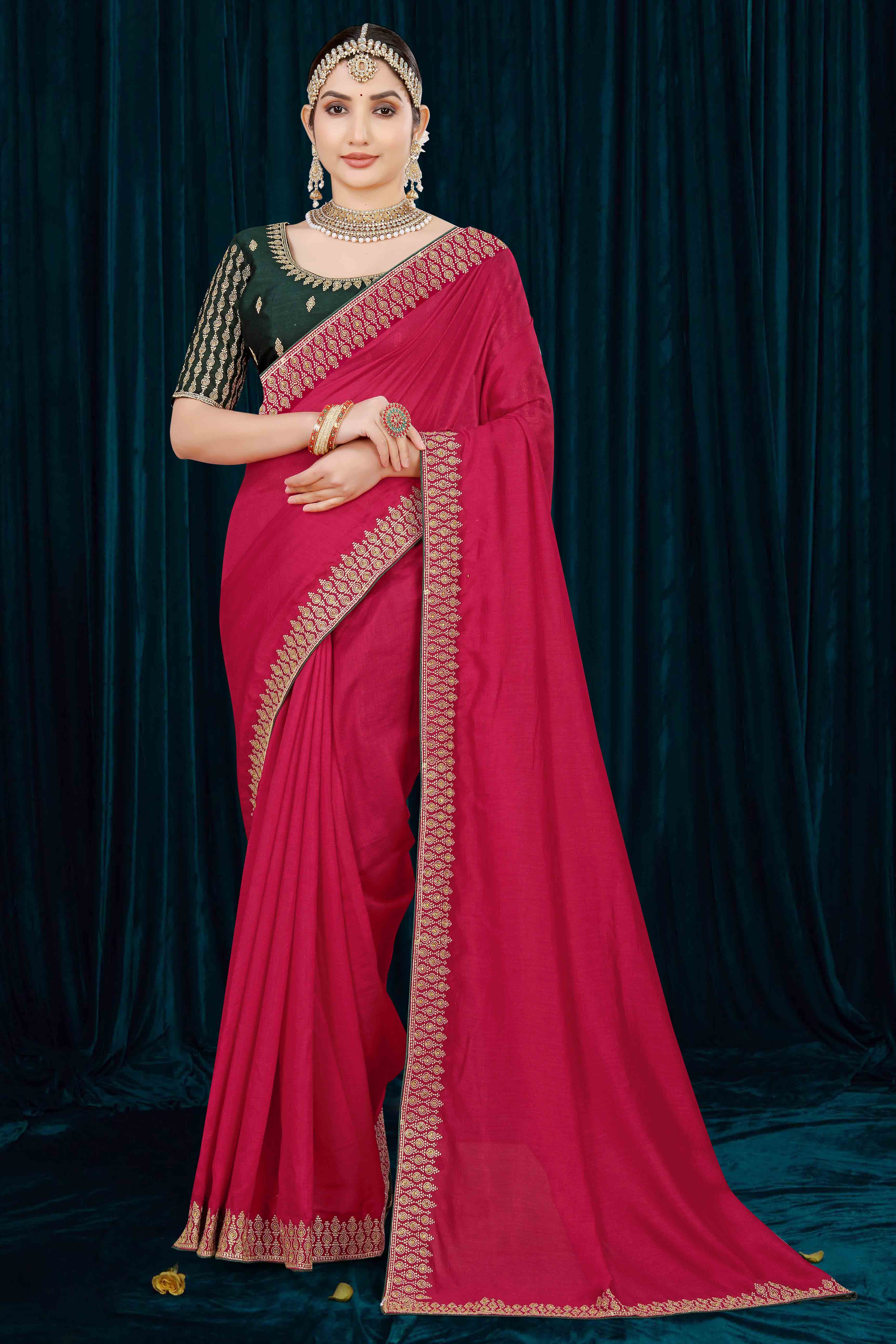 Pink Solid With Zari Embroidered Vichitra Silk Saree - Image 3