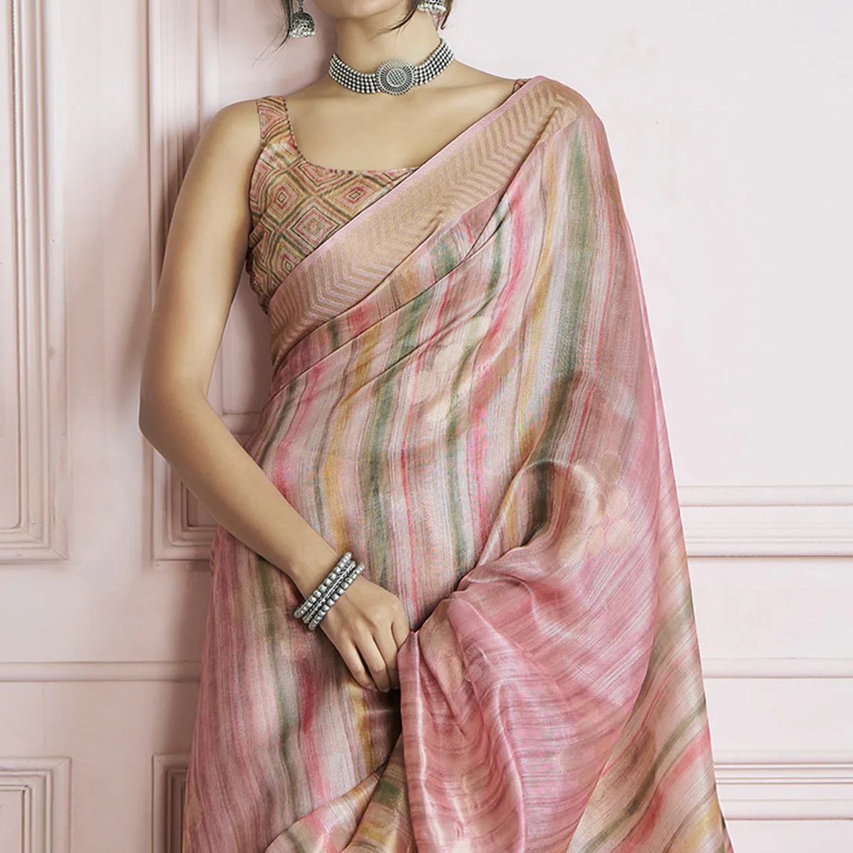 Pink Woven Cotton Silk Saree - Image 3