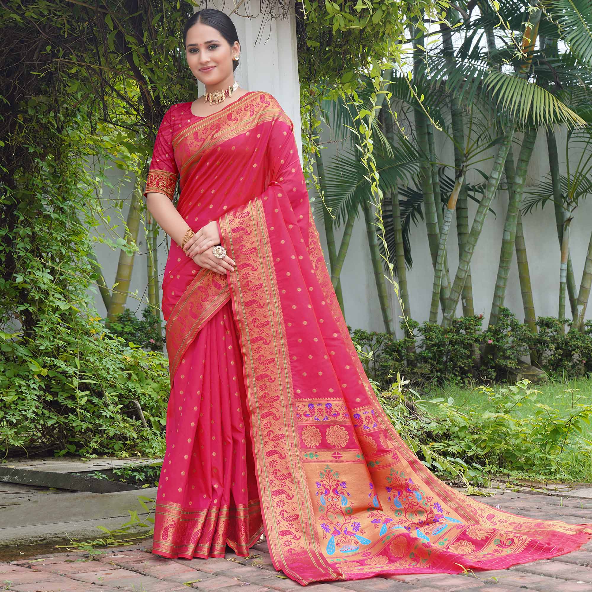 Pink Woven Paithani Art Silk Saree - Image 2