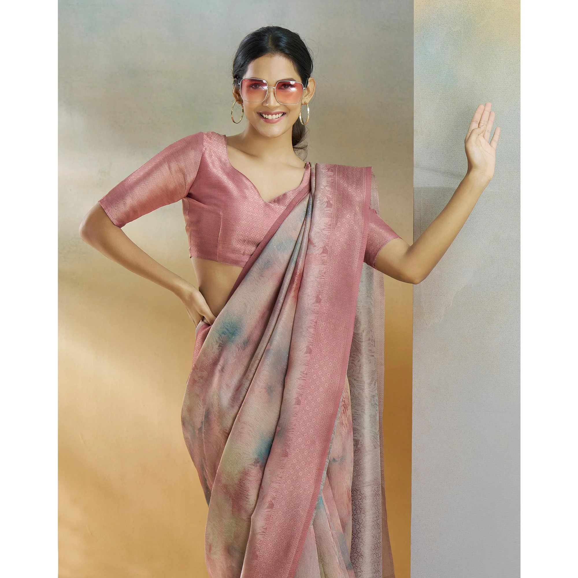 Pink Woven With Digital Printed Linen Saree - Image 6