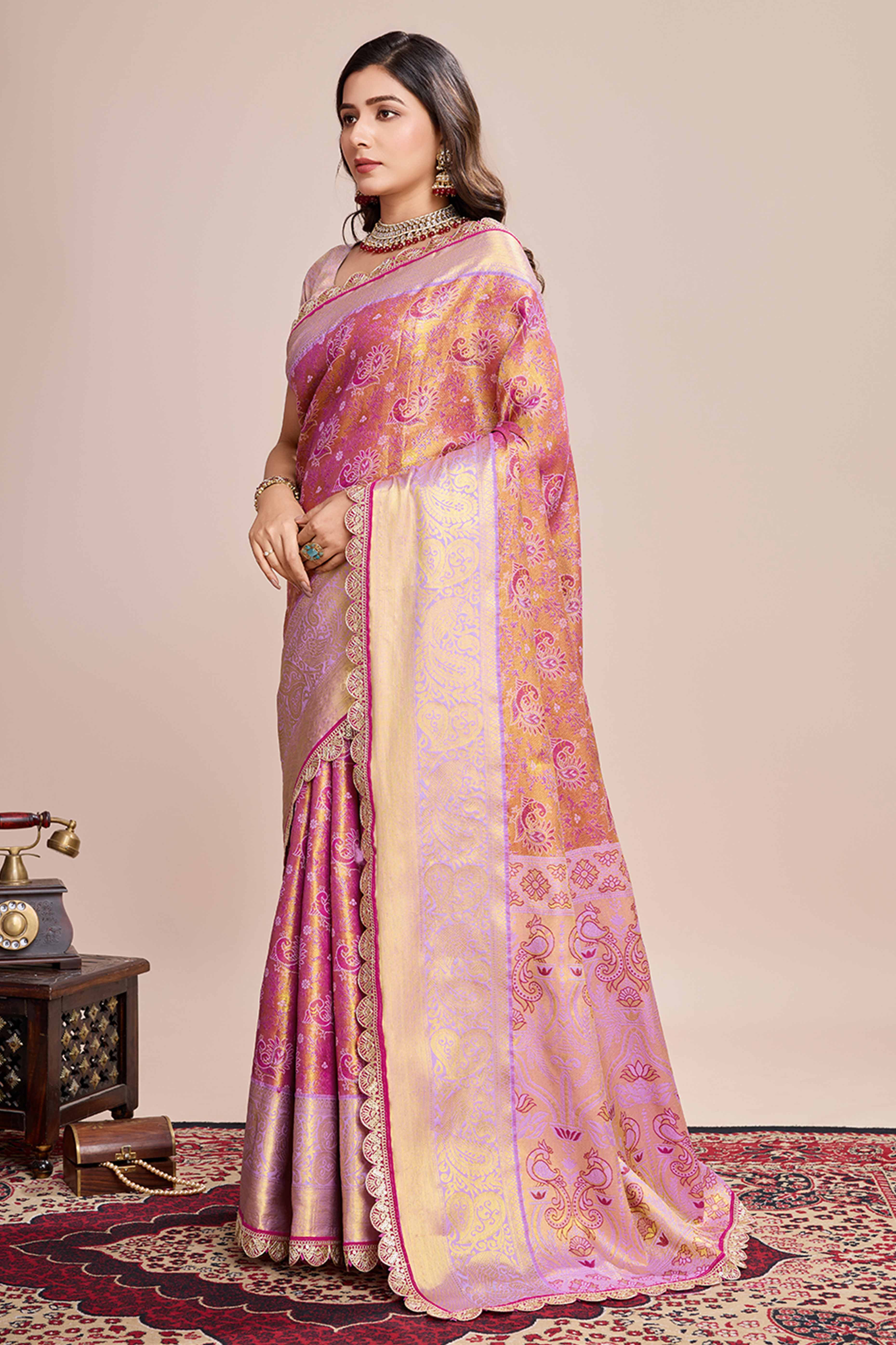 Pink Zari Weaving Kanjivaram Silk Saree - Image 4