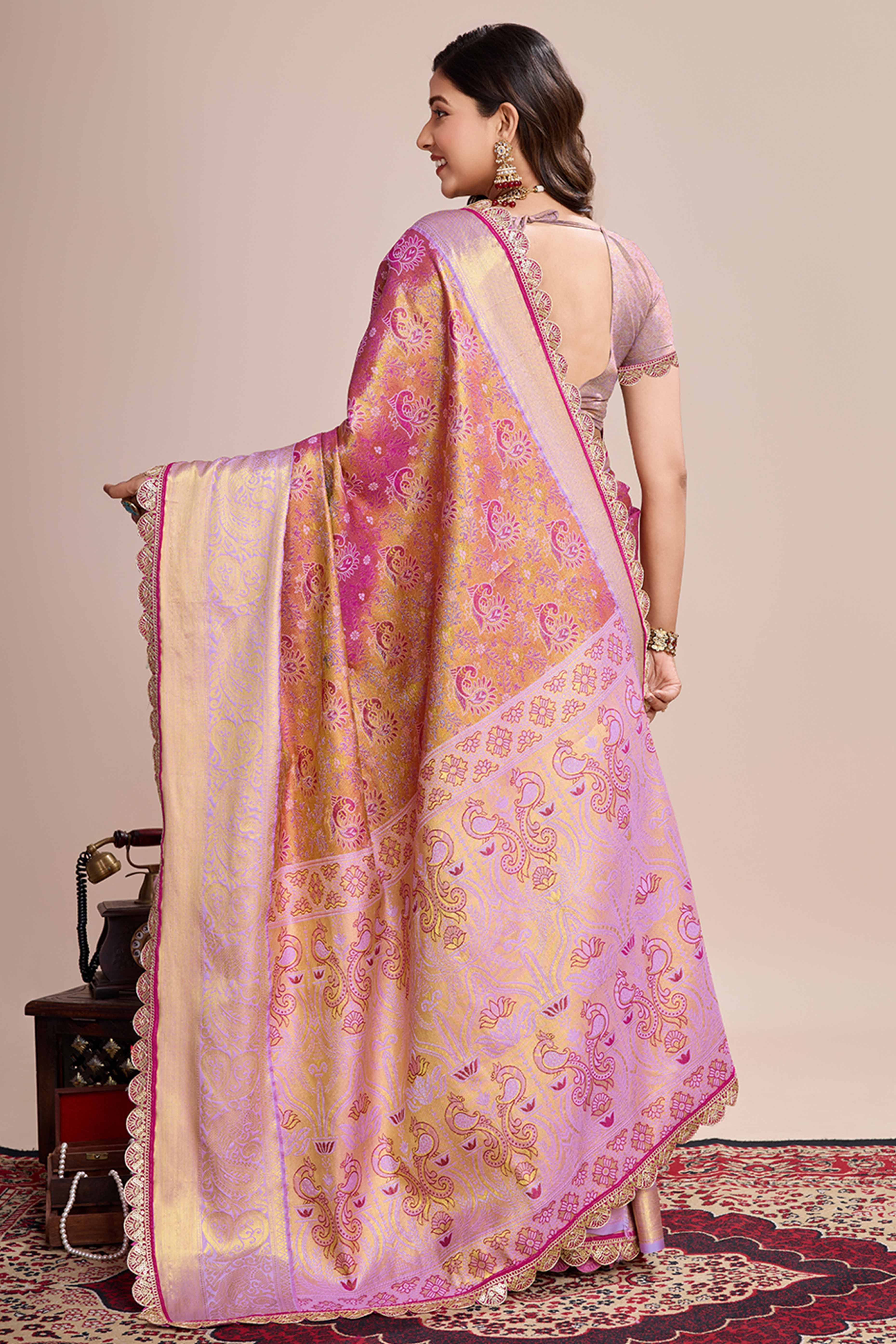 Pink Zari Weaving Kanjivaram Silk Saree - Image 5