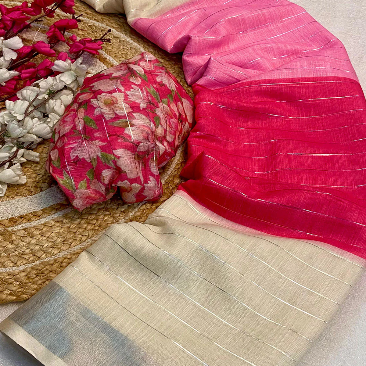 Pink Zari Weaving Linen Saree - Image 2