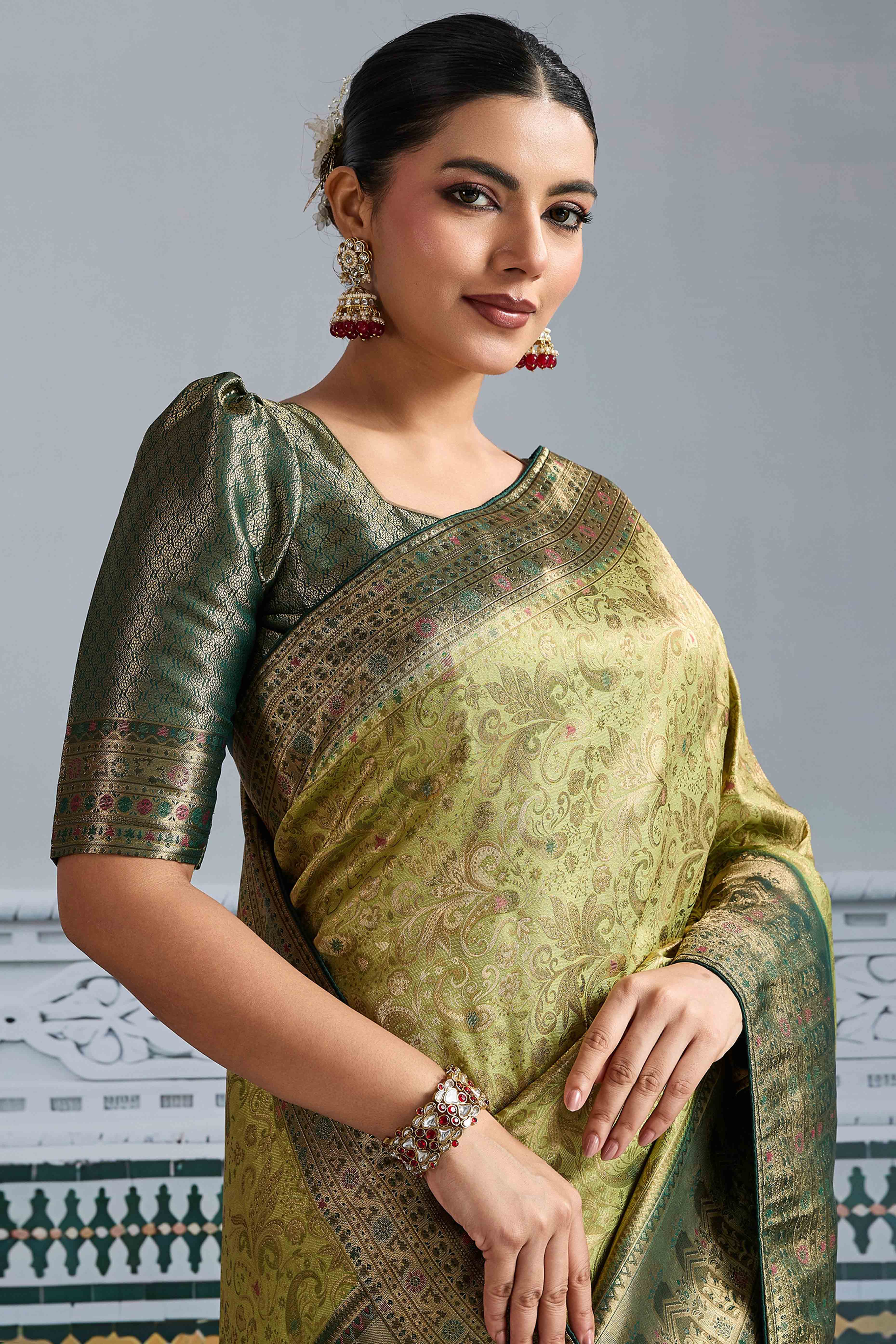 Pista Green Floral Meenakari Weaving Kanjivaram Silk Saree With Rich Piping & Tassel Pallu - Image 5