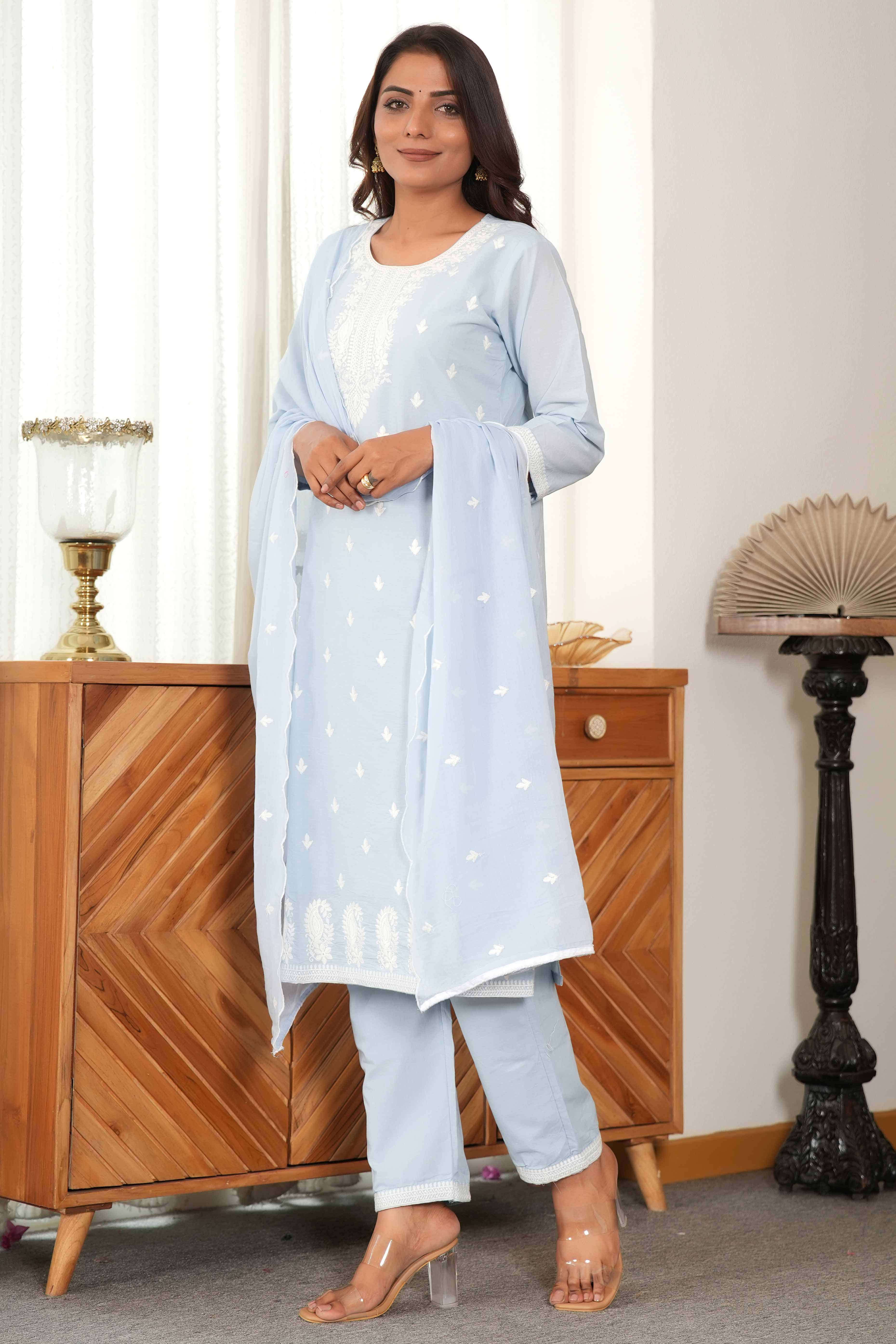 Powder Blue Cotton Suit Set Featuring Exquisite Motif Stitch Work - Image 4