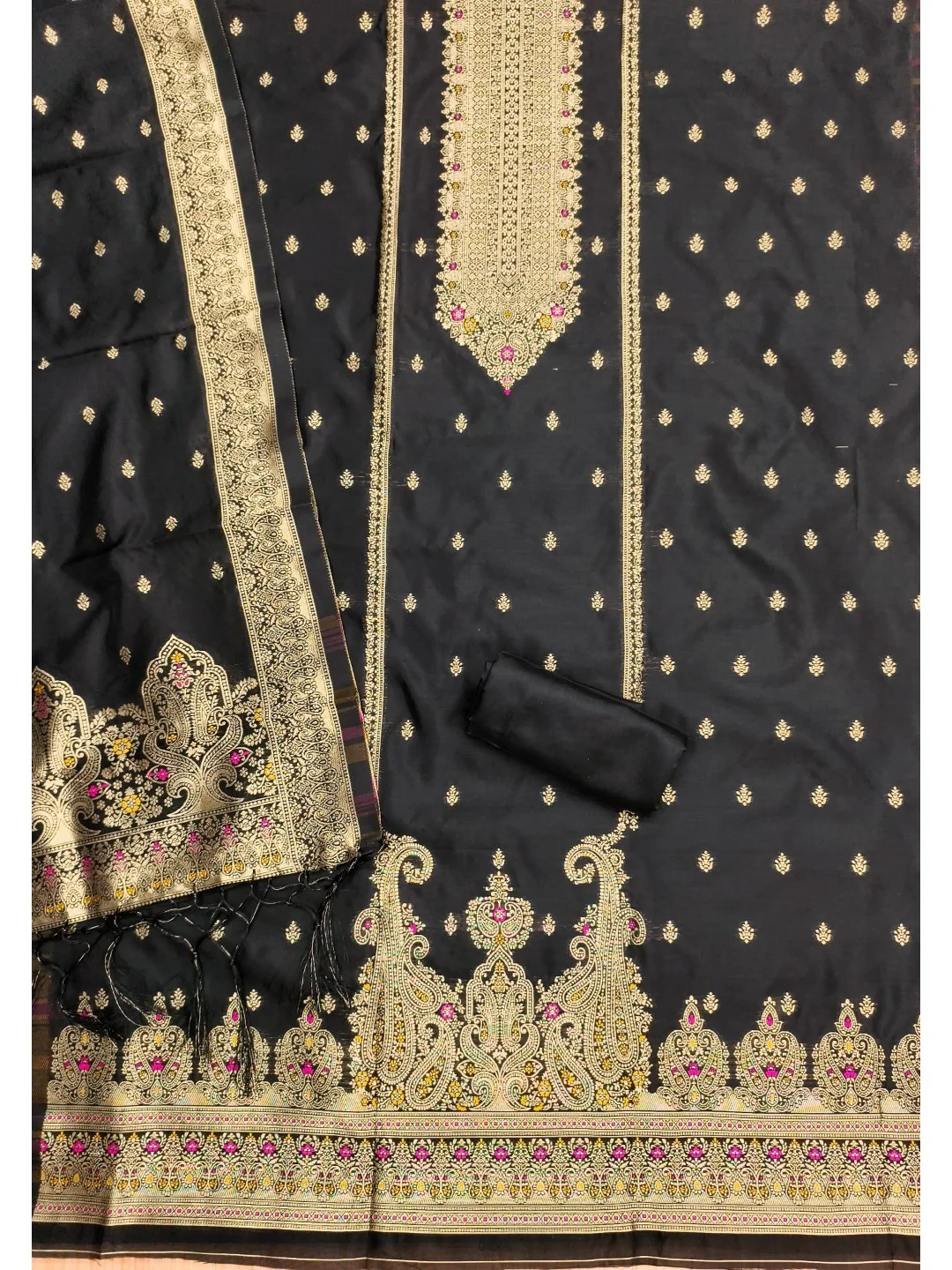 Premium Black Banarasi Silk Dress Material With Opulent Floral & Paisley Motif Zari Weaving - Image 3