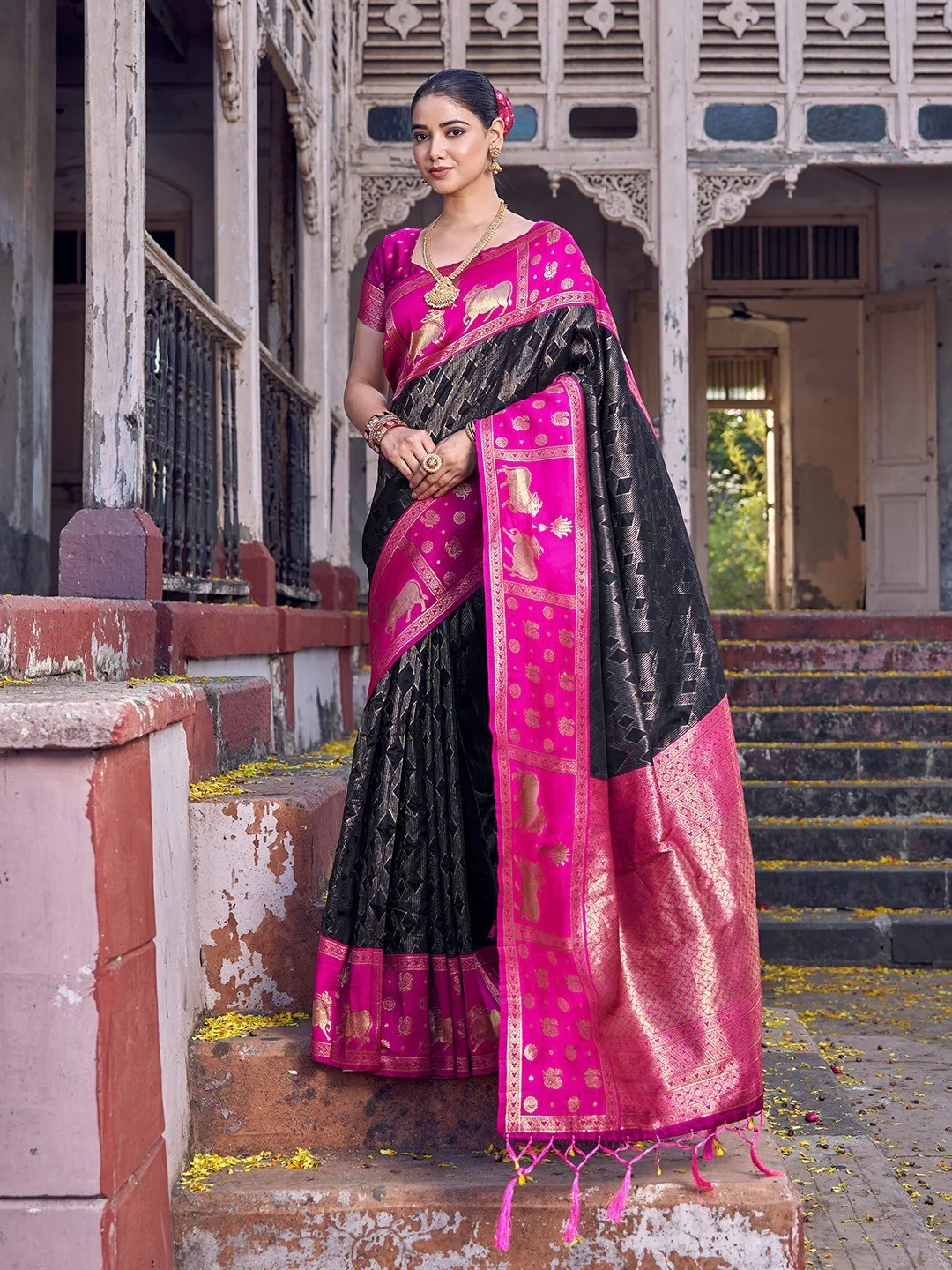 Premium Black Geometric & Animal Motif Weaving Saree With Decorative Tassel Pallu