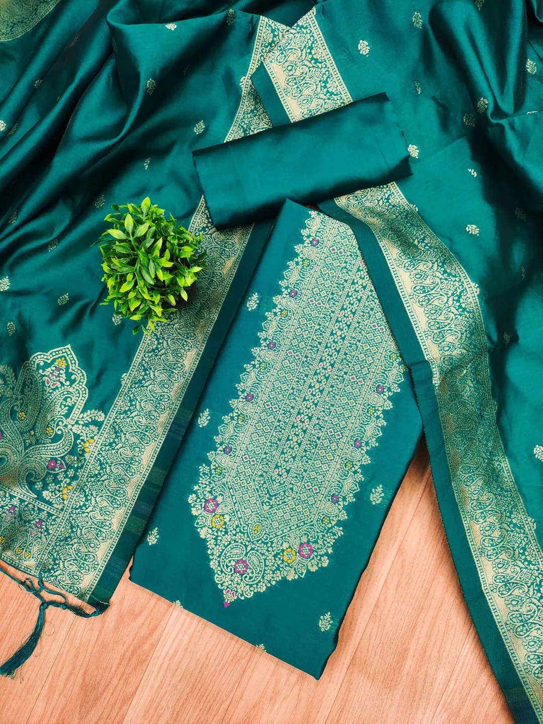 Premium Rama Blue Banarasi Silk Dress Material With Opulent Floral & Paisley Motif Zari Weaving - Image 5