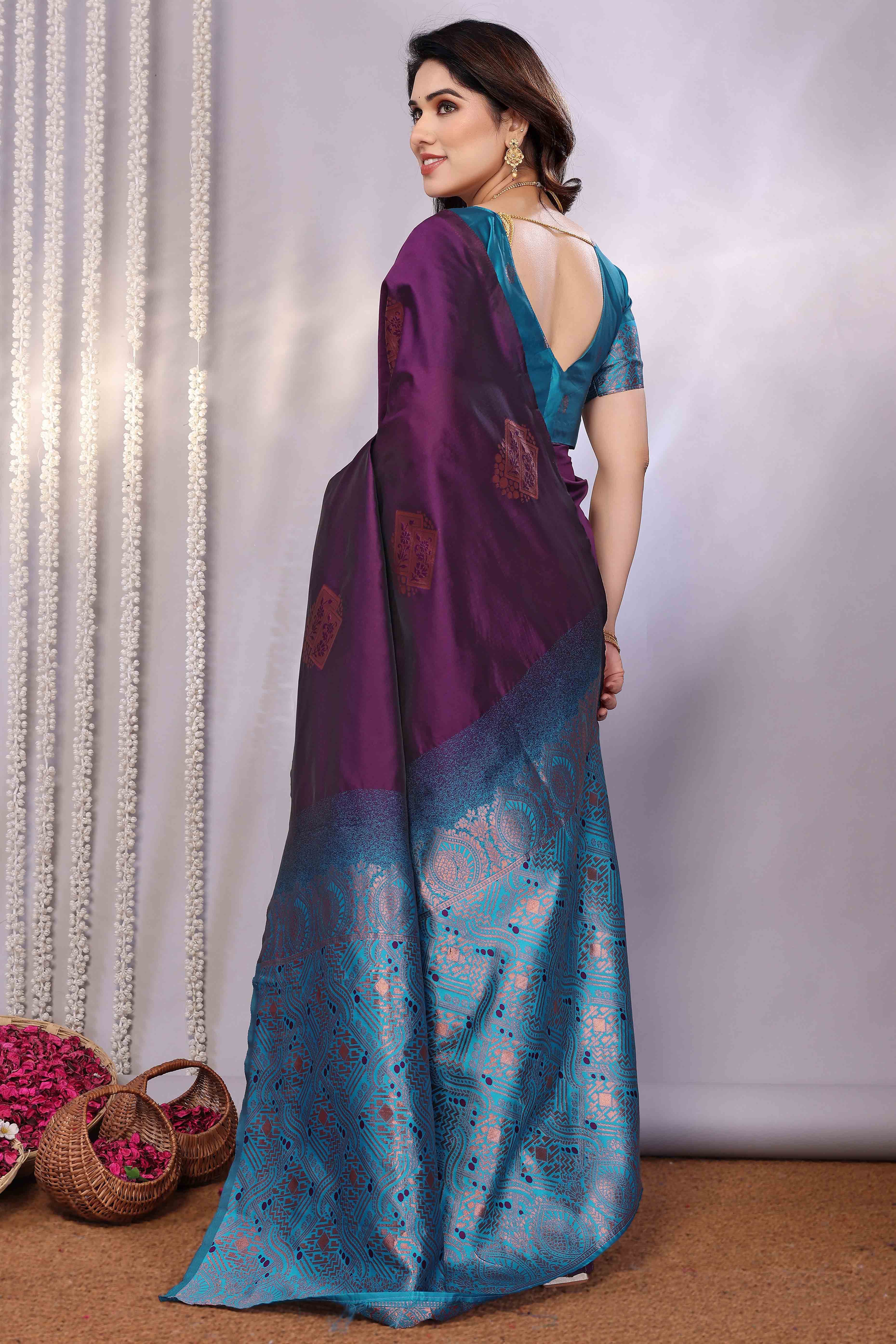Purple Banarasi Silk Saree Adorned With Floral Zari Weaving - Image 5