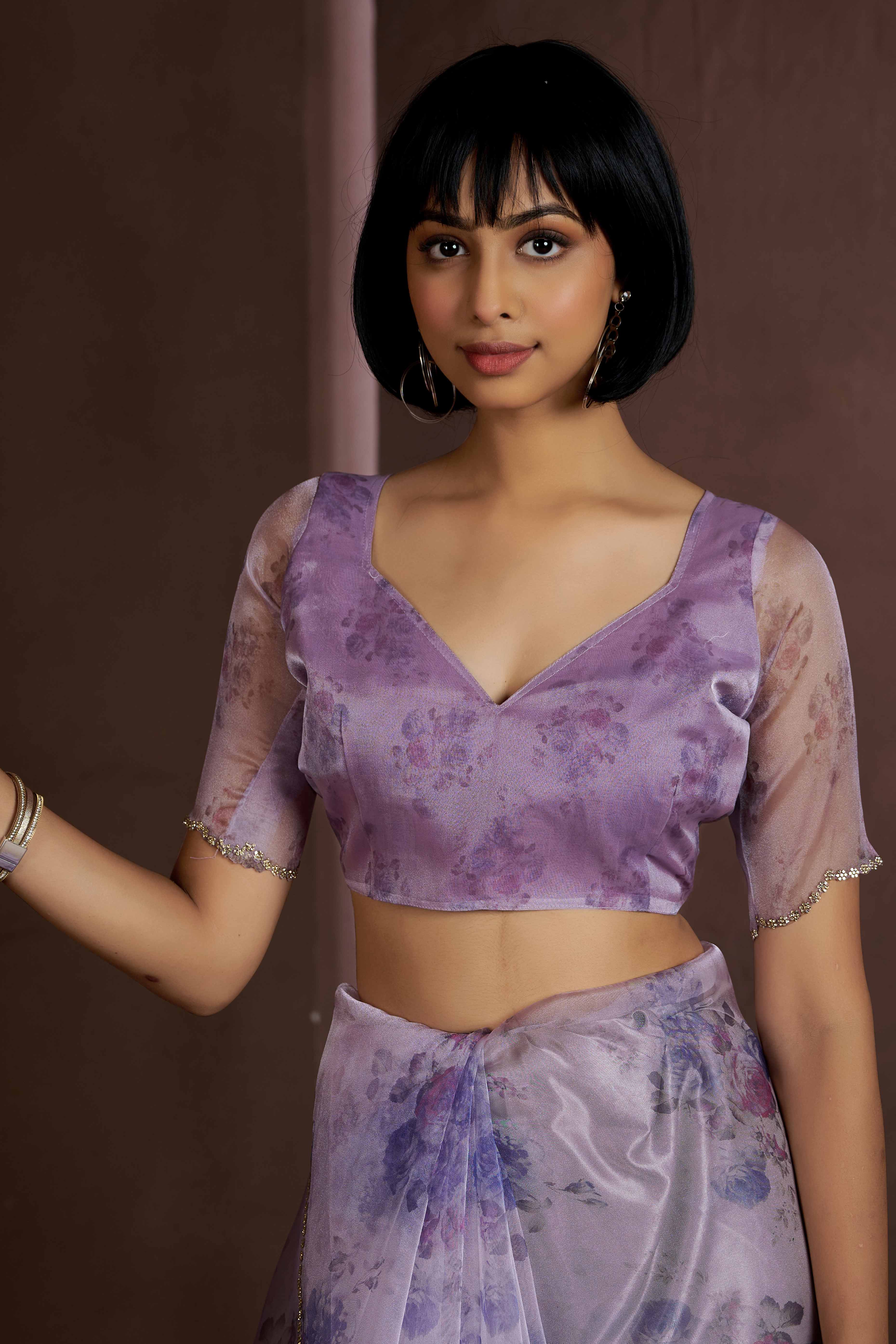 Purple Floral Printed Soft Organza Saree With Stone Work Border - Image 5