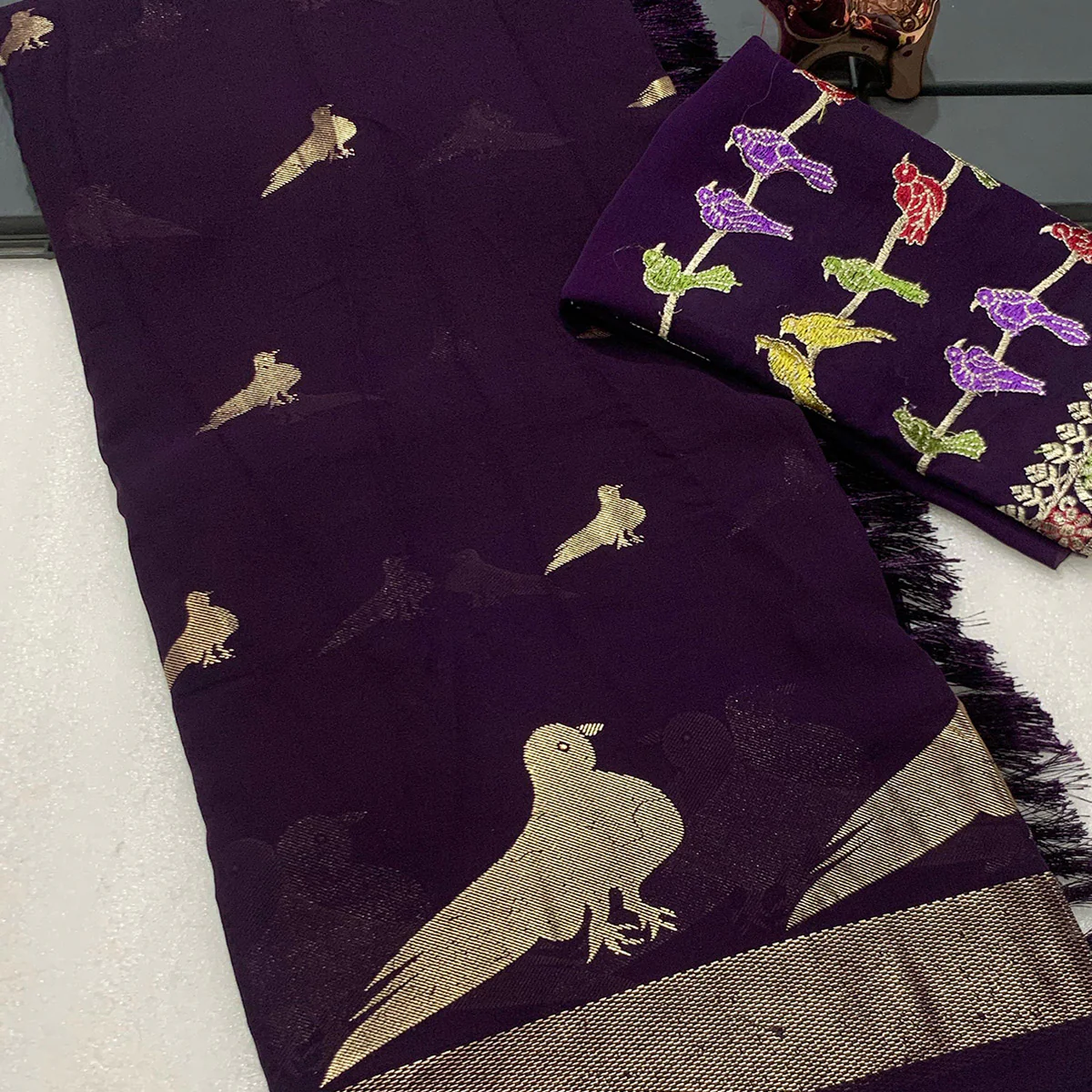 Purple Georgette Saree Adorned With Elegant Bird Embroidery - Image 2