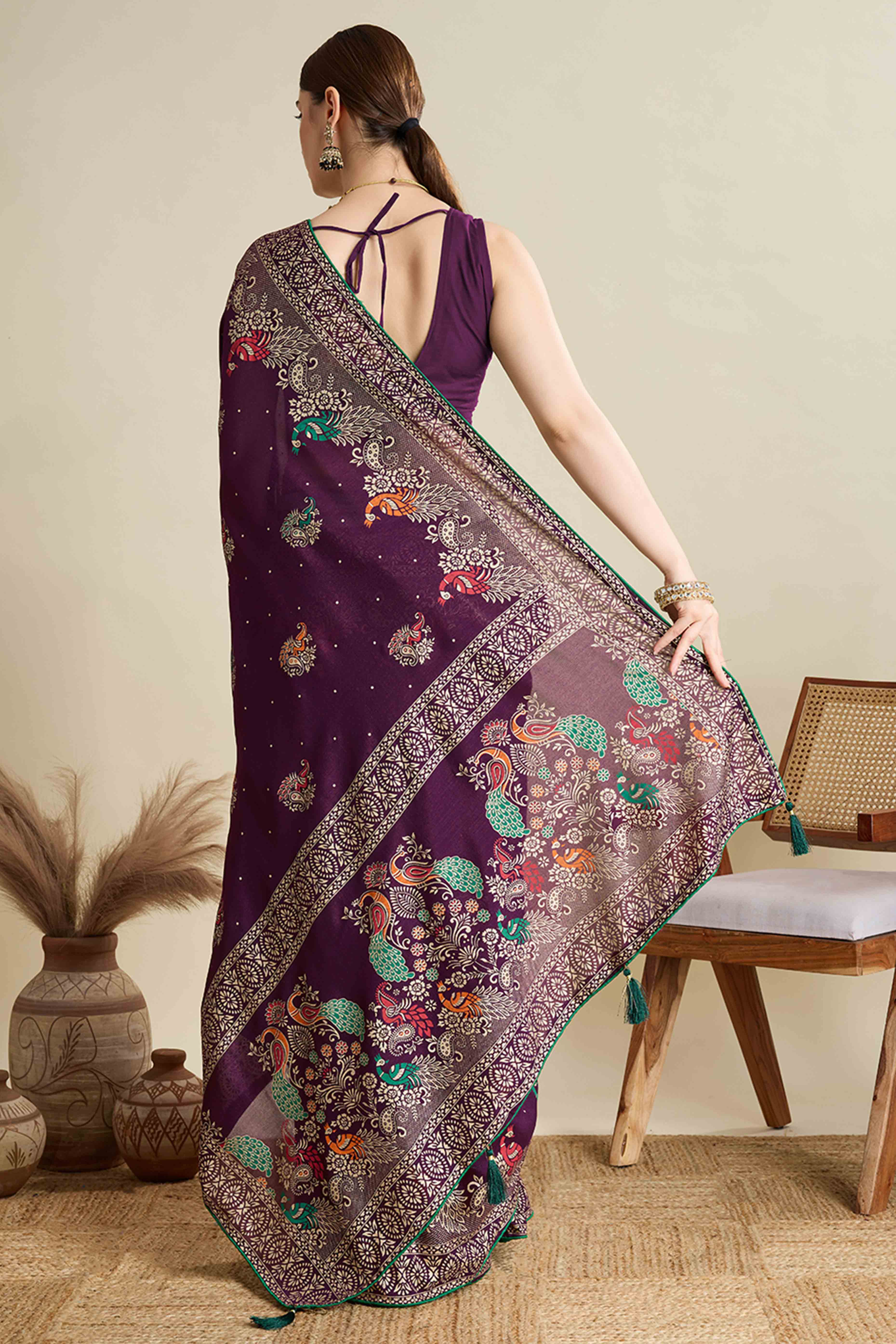 Purple Lightweight Cotton Silk Saree with Delicate Paisley Prints - Image 5