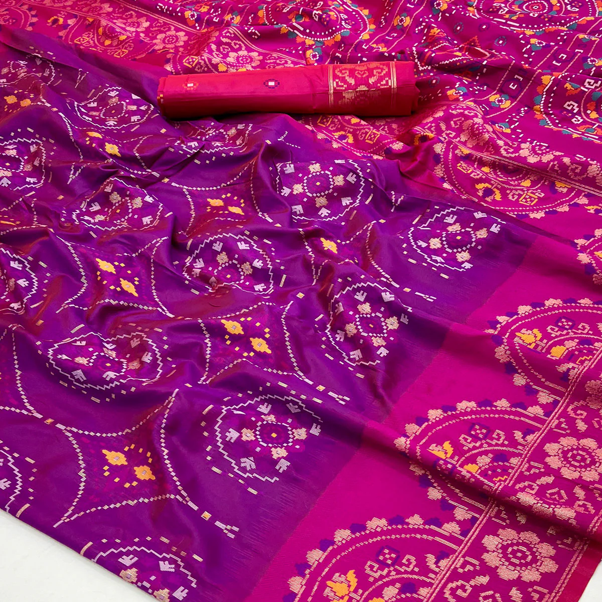 Purple & Pink Floral Woven Pure Silk Saree - Image 2