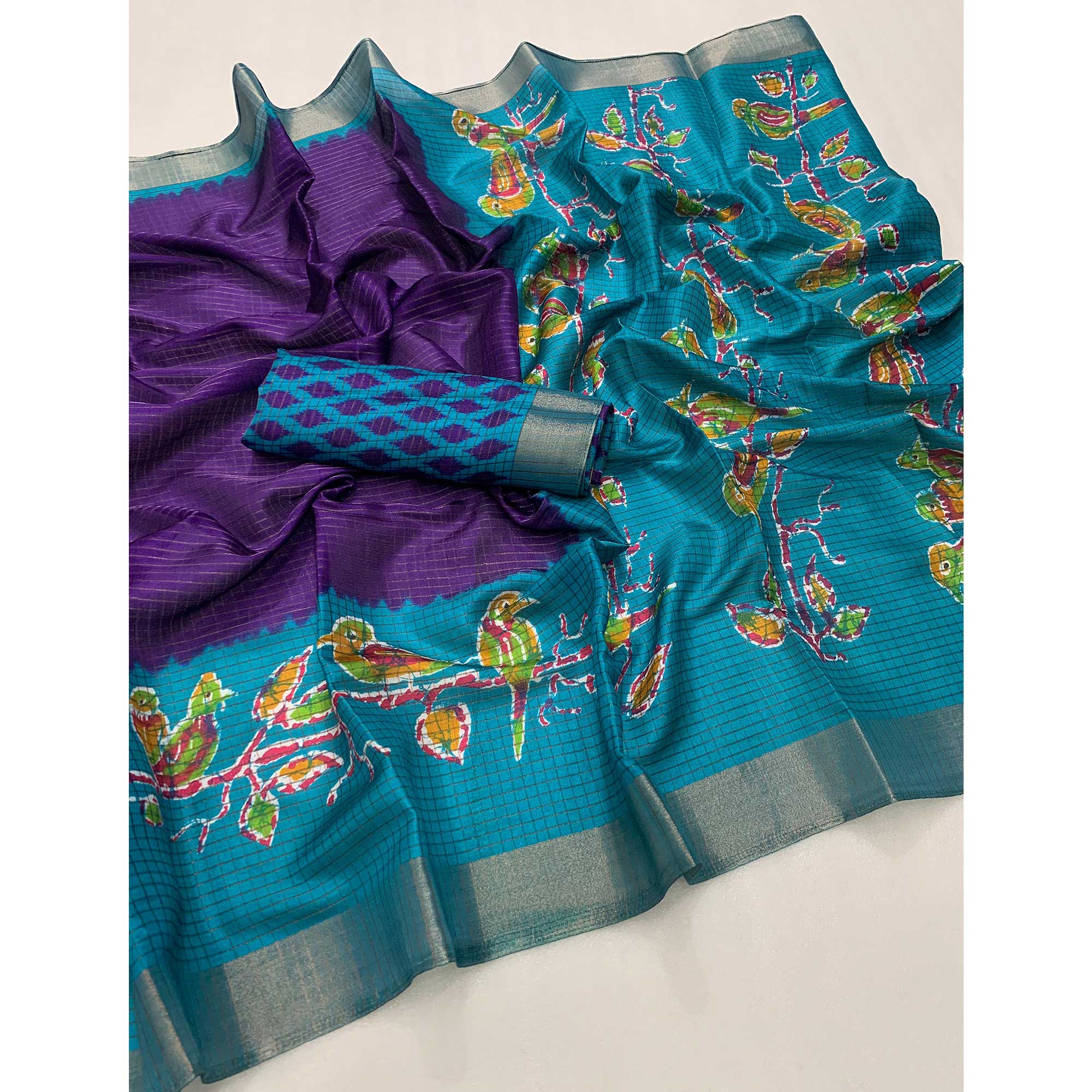 Purple Georgette Saree Adorned With Elegant Bird Embroidery - Image 3