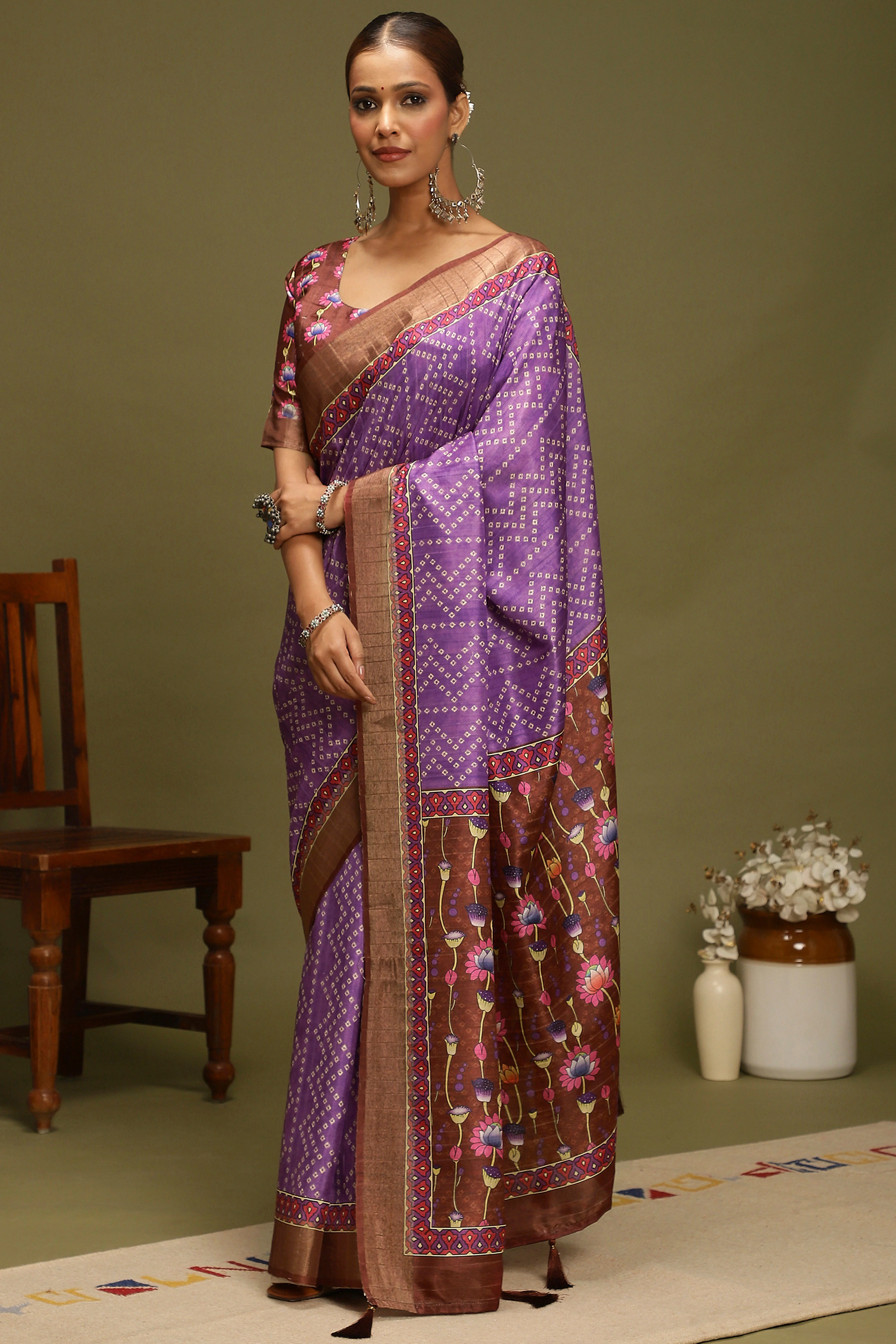 Purple Silk Blend Saree Decorated with Vibrant Bandhani Prints and Festive Detailing - Image 3