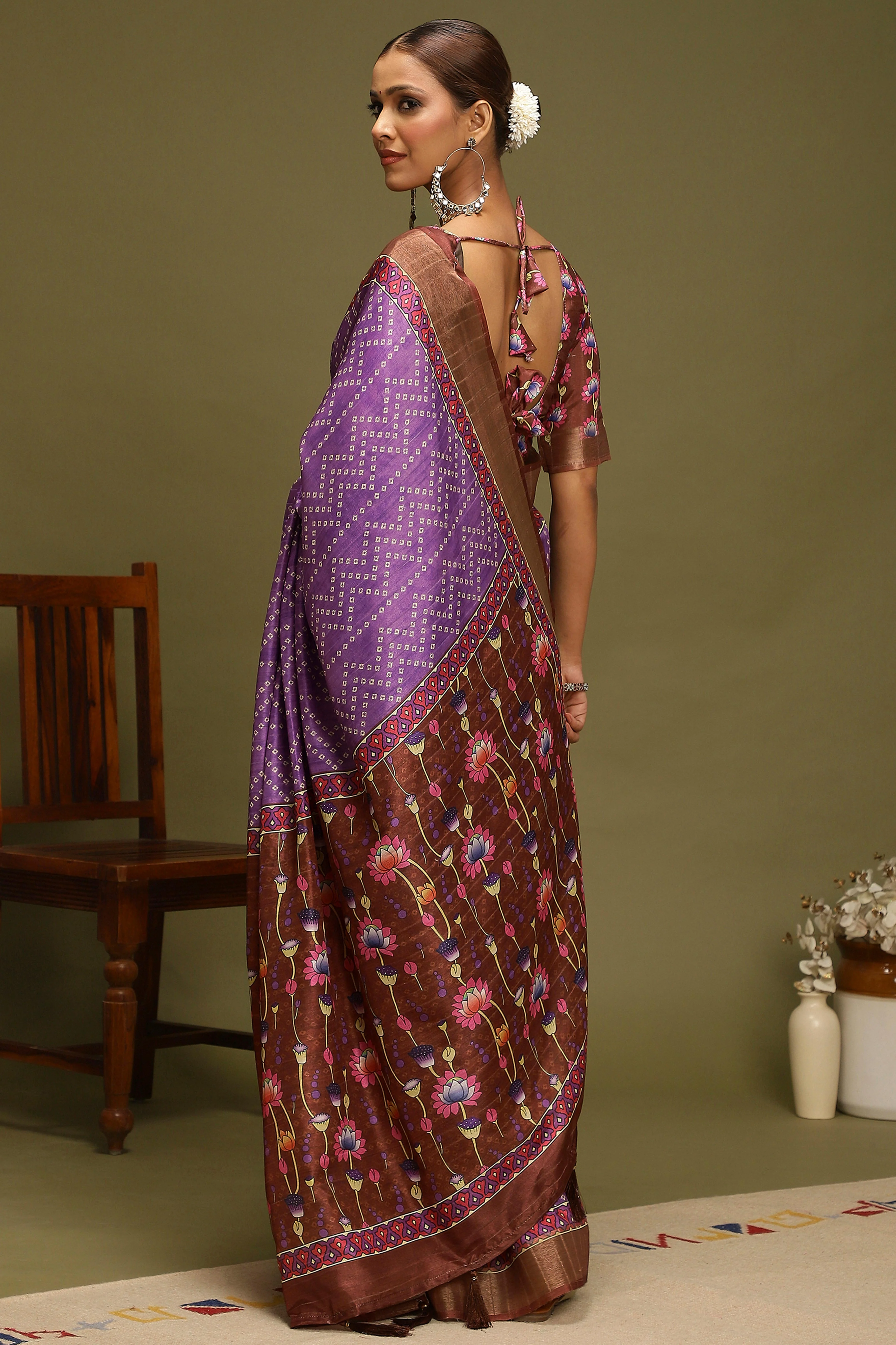 Purple Silk Blend Saree Decorated with Vibrant Bandhani Prints and Festive Detailing - Image 5