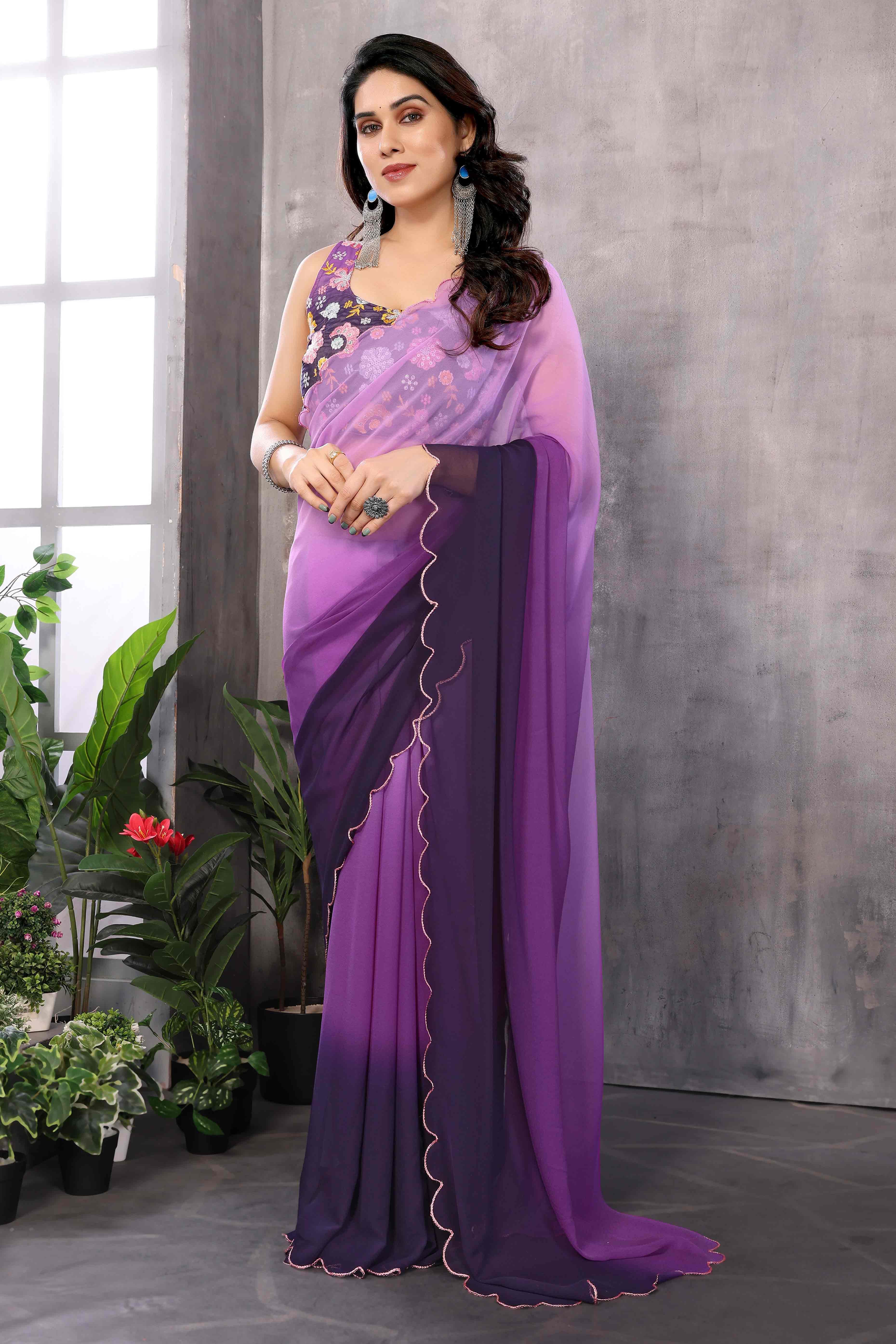 Purple Solid Georgette Ombre Saree - Image 3