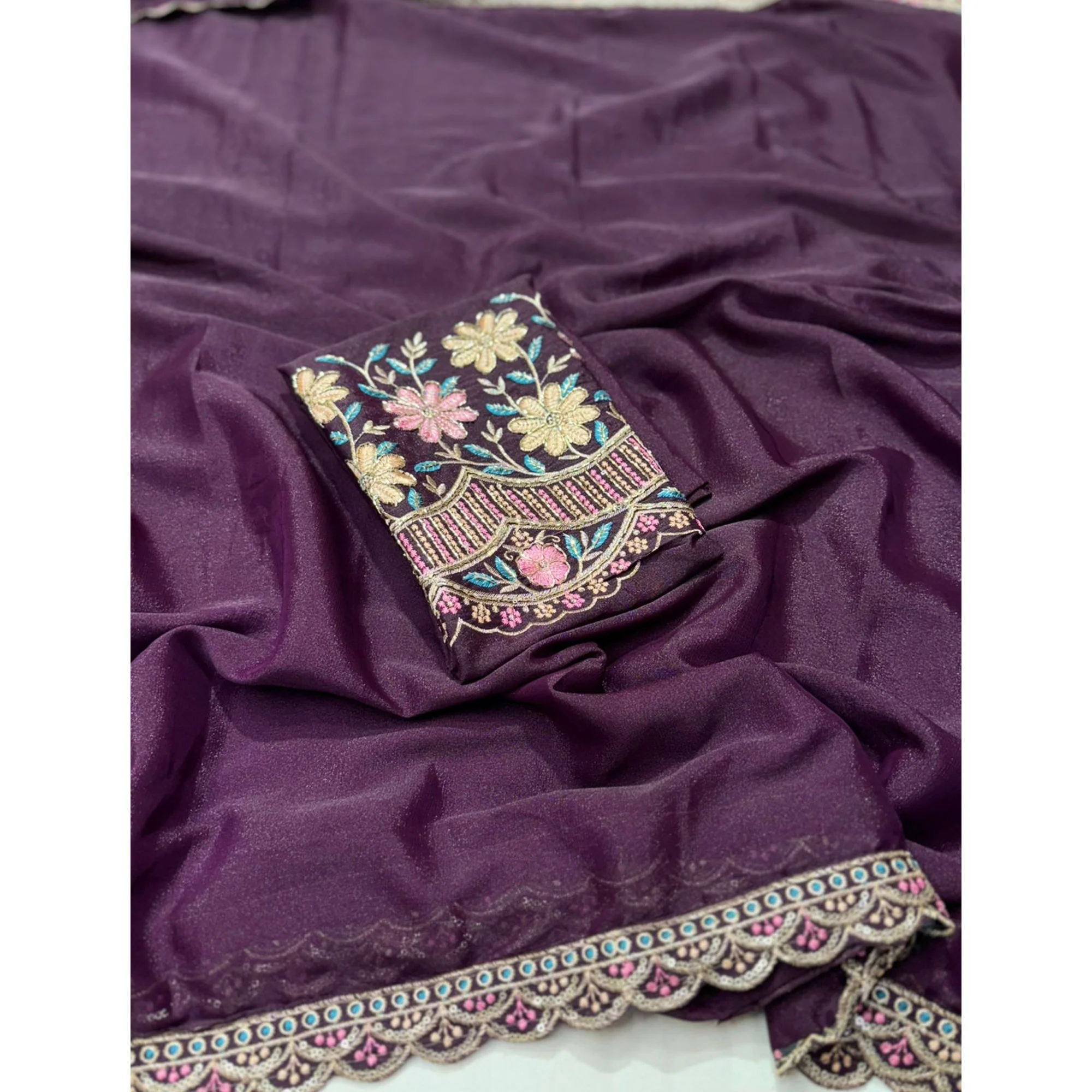 Purple Solid Georgette Saree With Embroidered Blouse Piece And Embroidered Border - Image 3