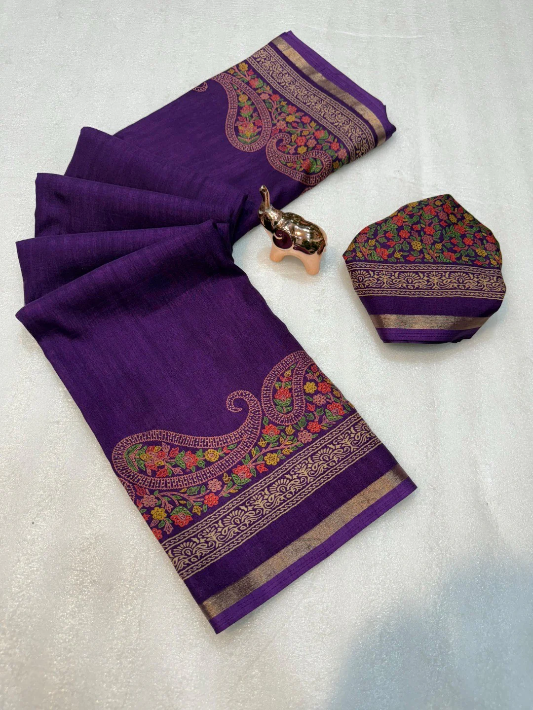 Purple Tussar Silk Saree with Classic Paisley Pattern and Refined Traditional Finish - Image 3