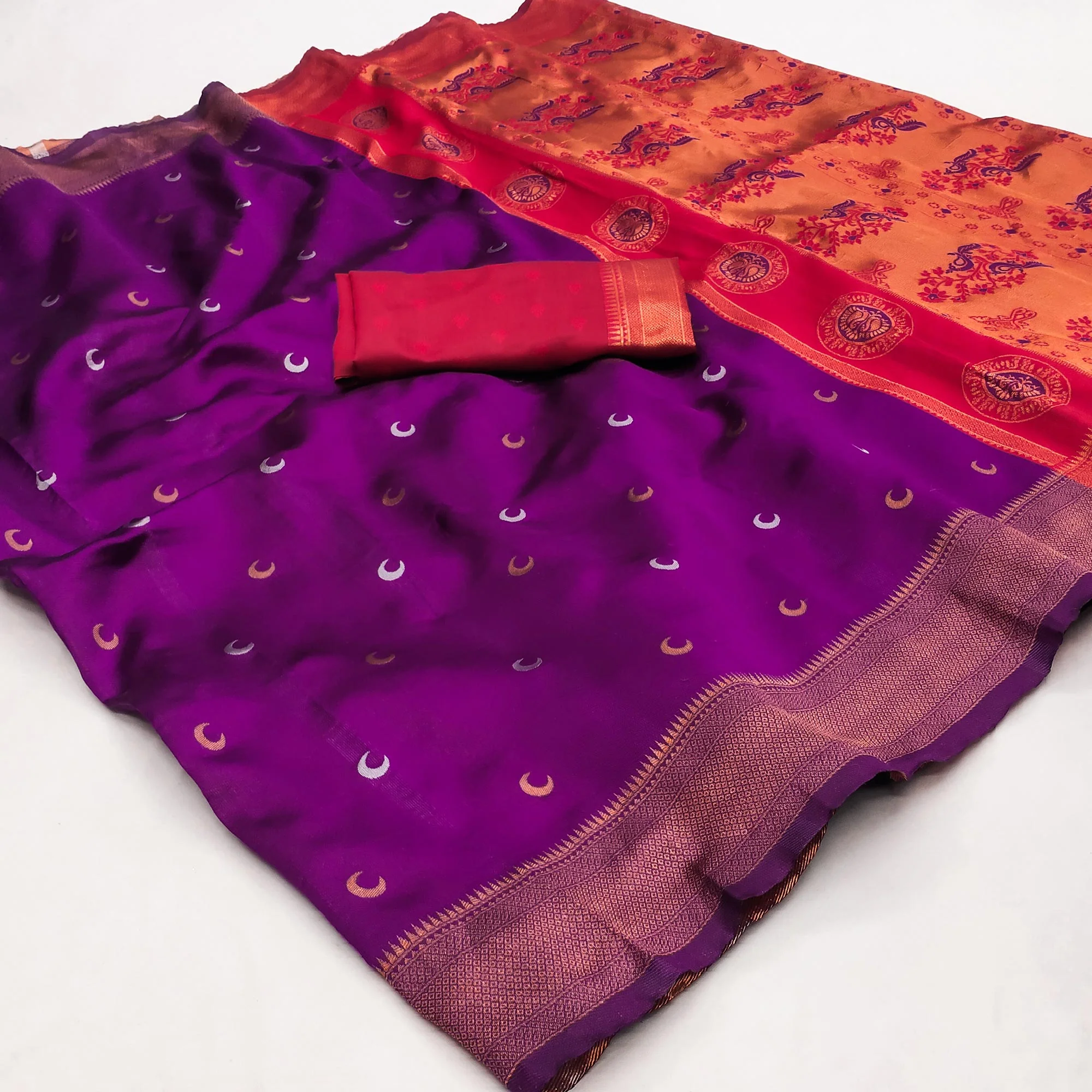 Purple Zari Weaving Cotton Silk Jacquard Saree - Image 3
