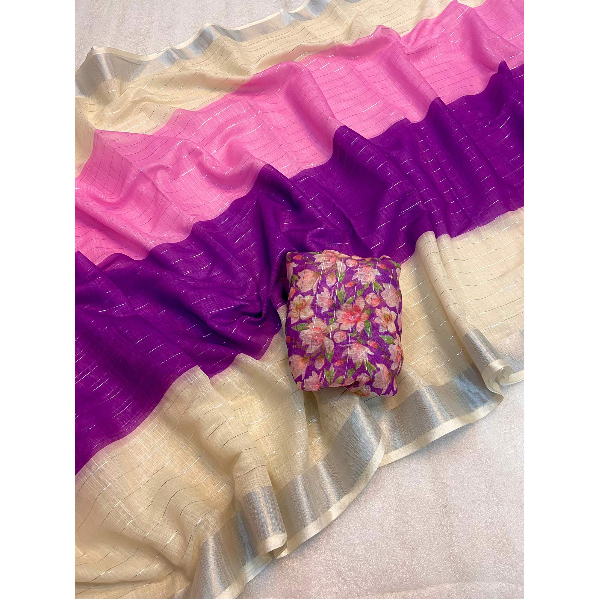 Purple Zari Weaving Linen Saree - Image 3
