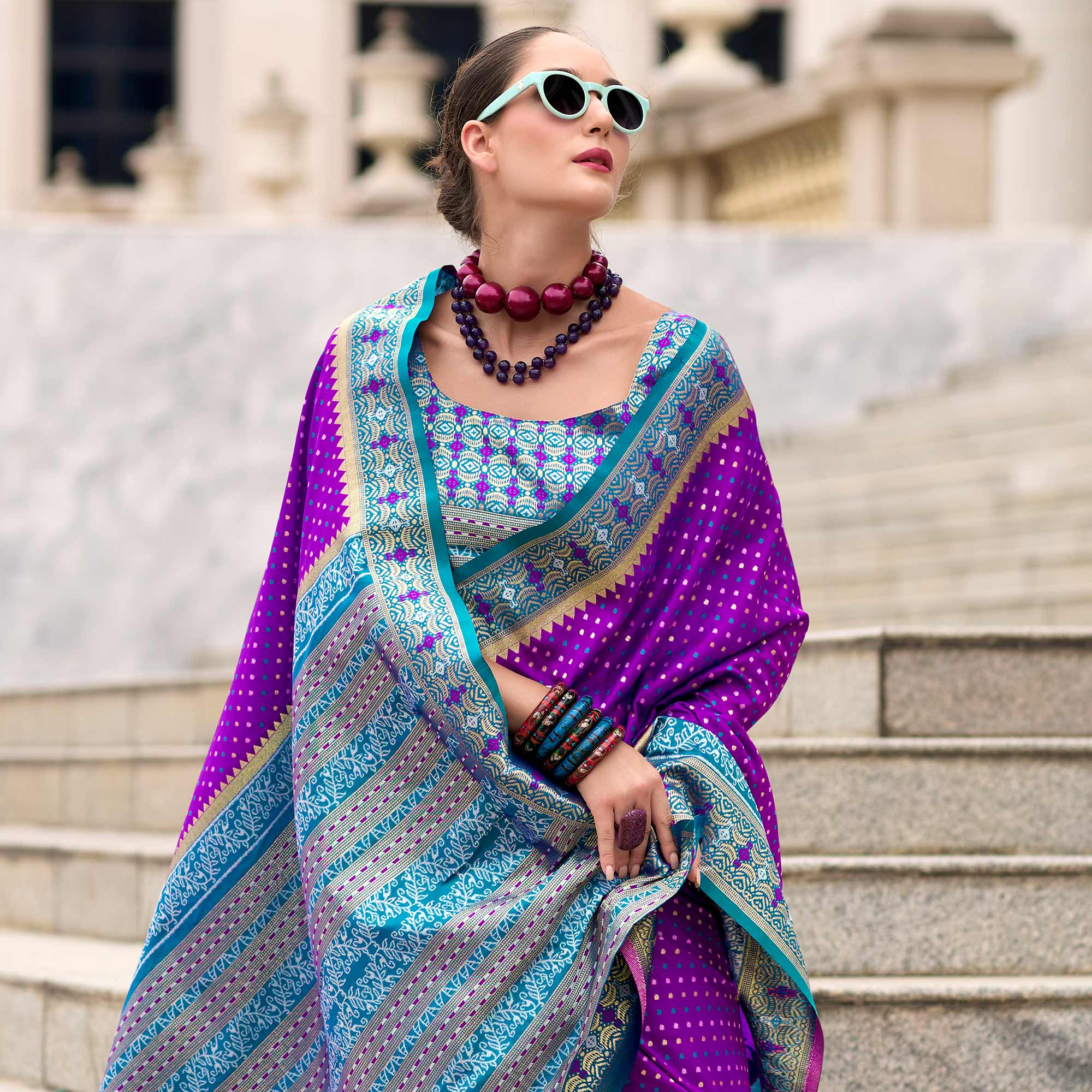 Purple Zari Woven Banarasi Silk Saree - Image 4