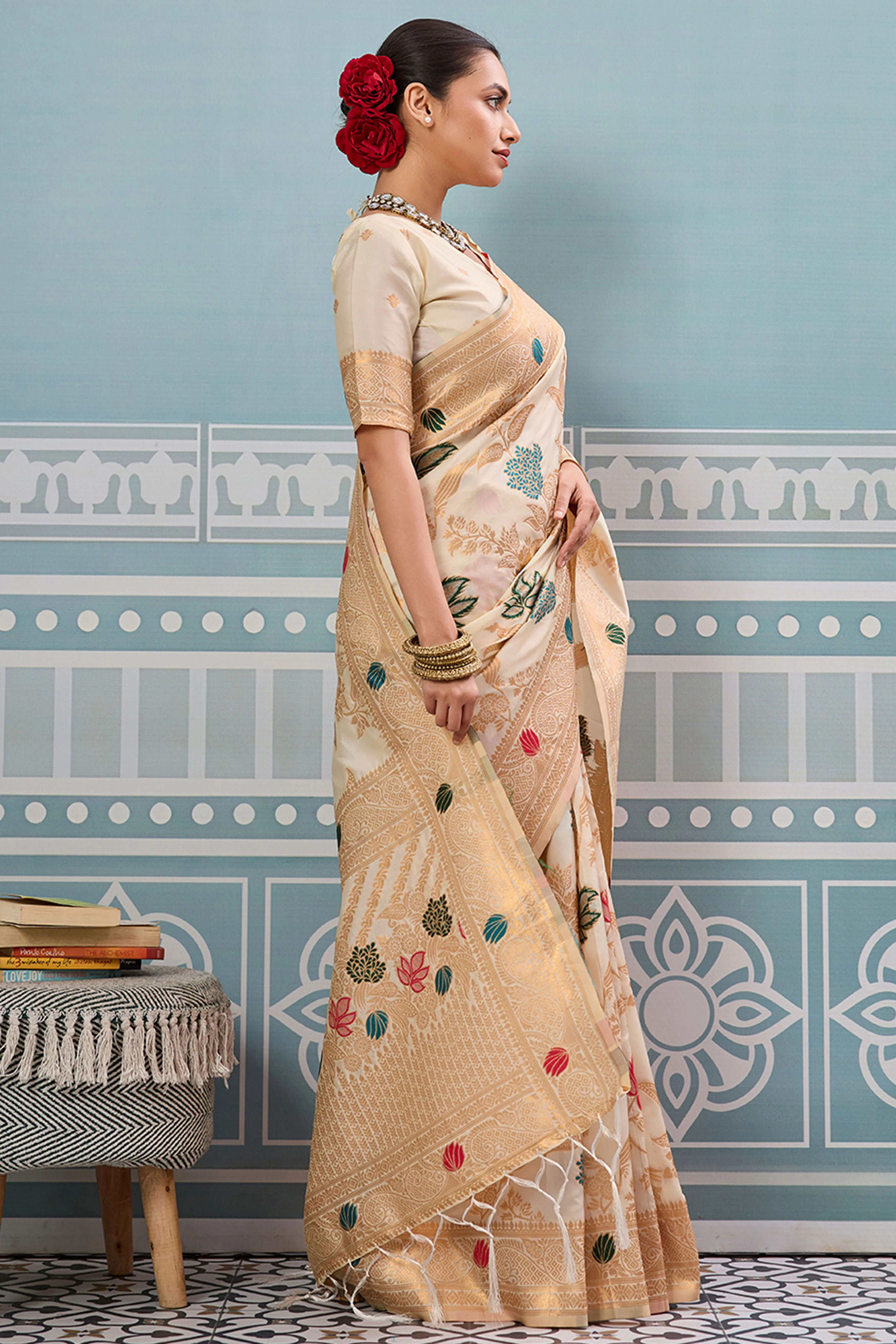 Radiant Cream Silk Blend Saree Adorned With Intricate Floral Zari Weaving & Tassel Pallu - Image 4
